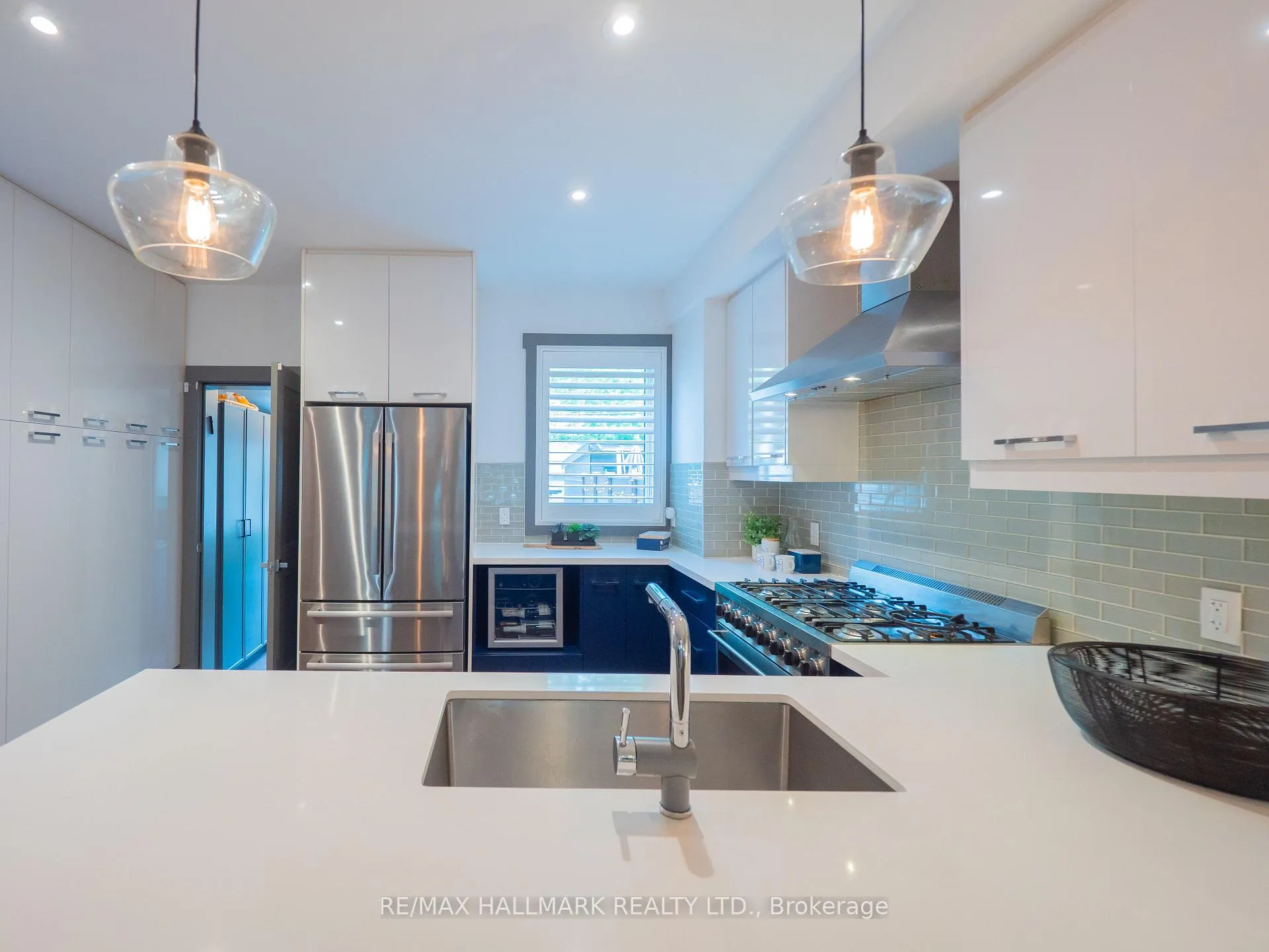Photo 14 of 164 Langley Avenue, Toronto, North Riverdale — HOMEH