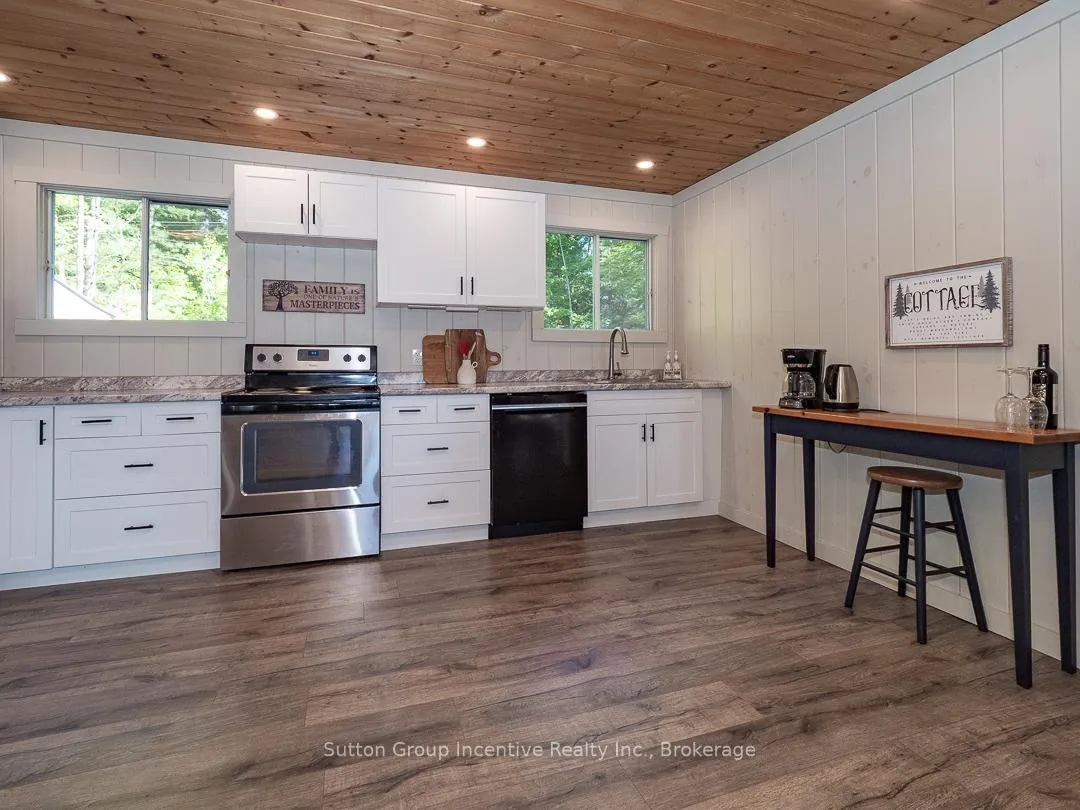 Photo 5 of 1081 Colonel Maude Trail, Bracebridge, Draper — HOMEH