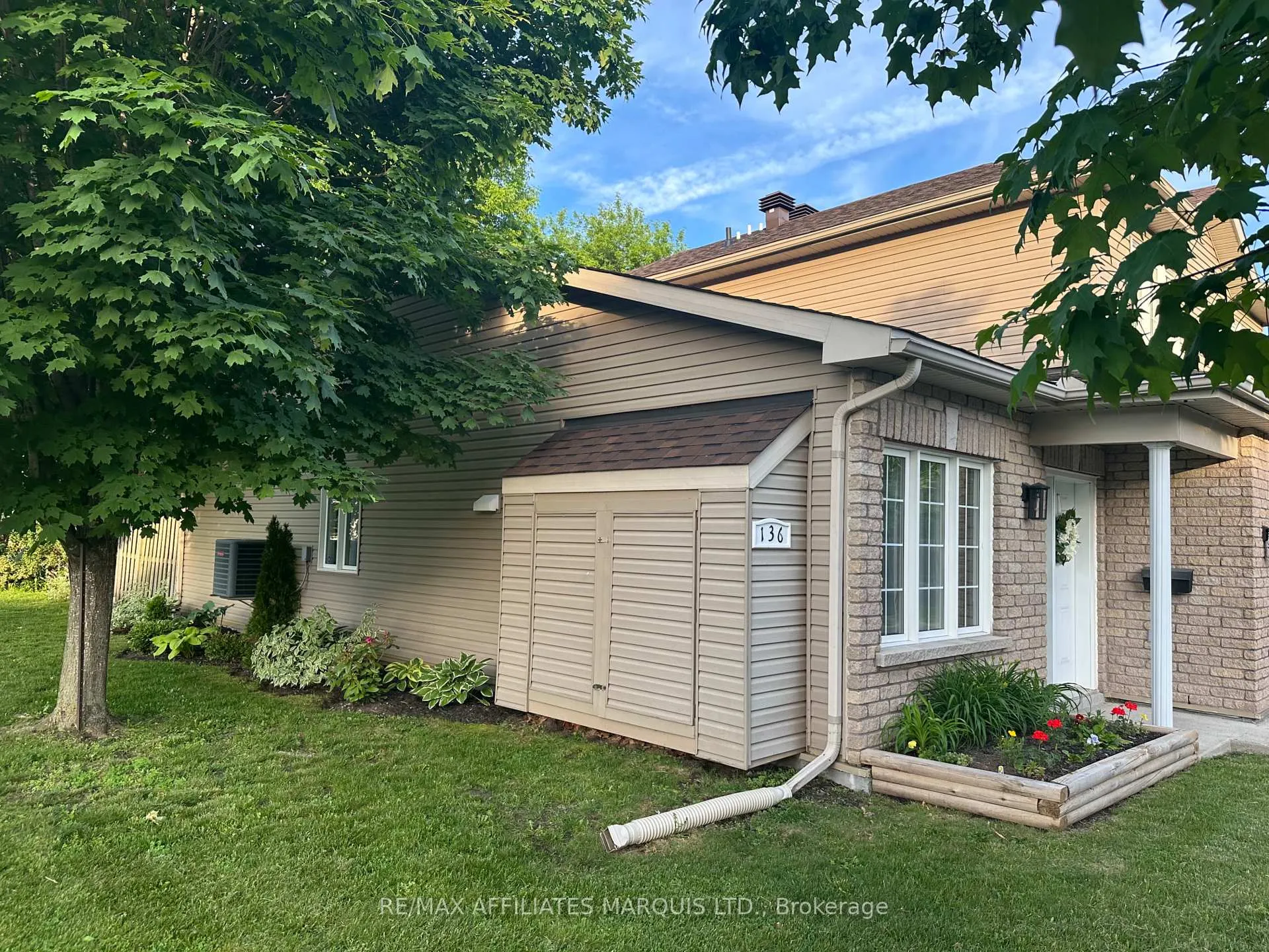Photo 4 of Unit 1, 136 Fourth Street E, Cornwall — HOMEH