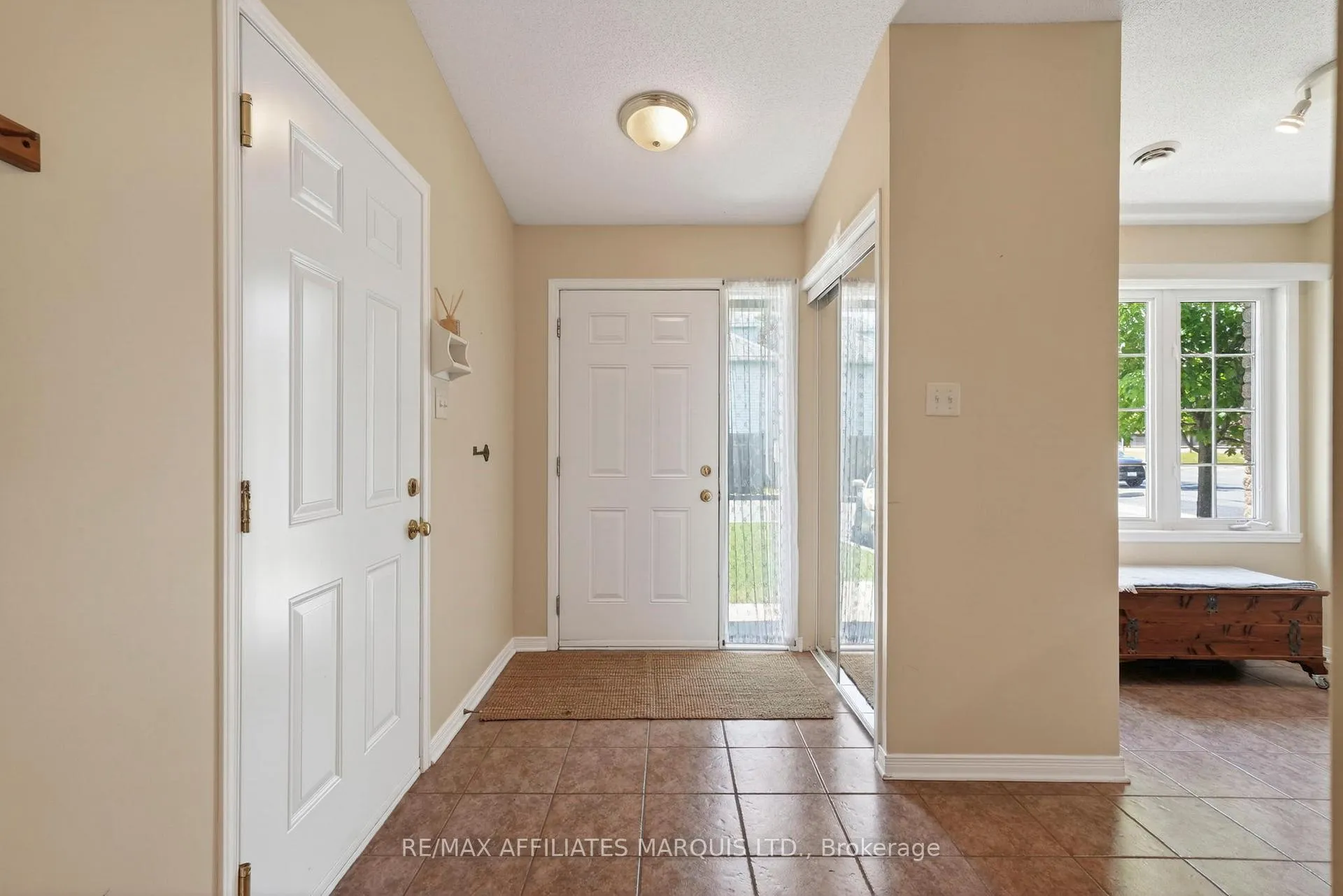 Photo 5 of Unit 1, 136 Fourth Street E, Cornwall — HOMEH