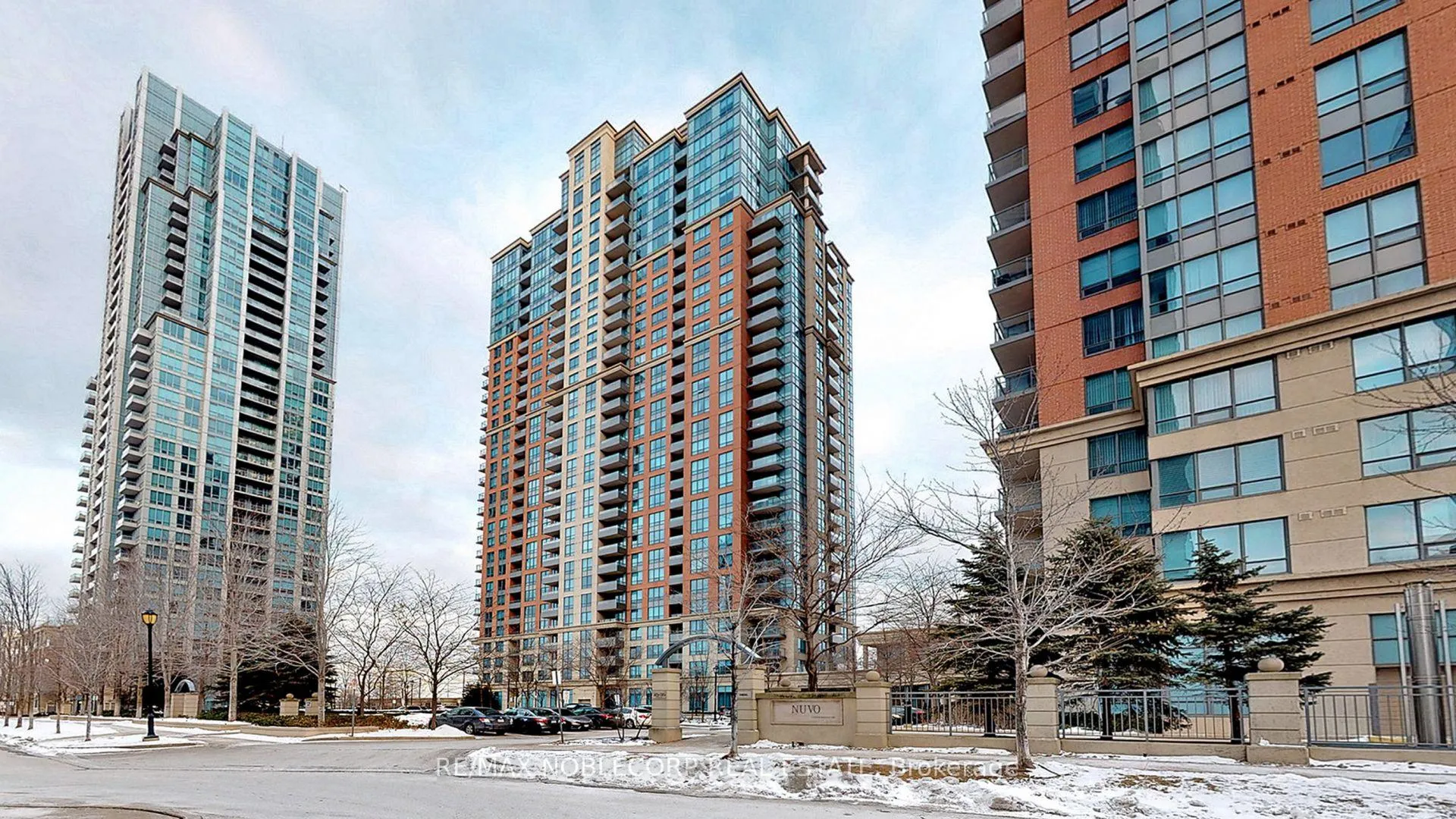 Photo 1 of Unit 953, 25 Viking Lane, Etobicoke, Islington-City Centre West — HOMEH