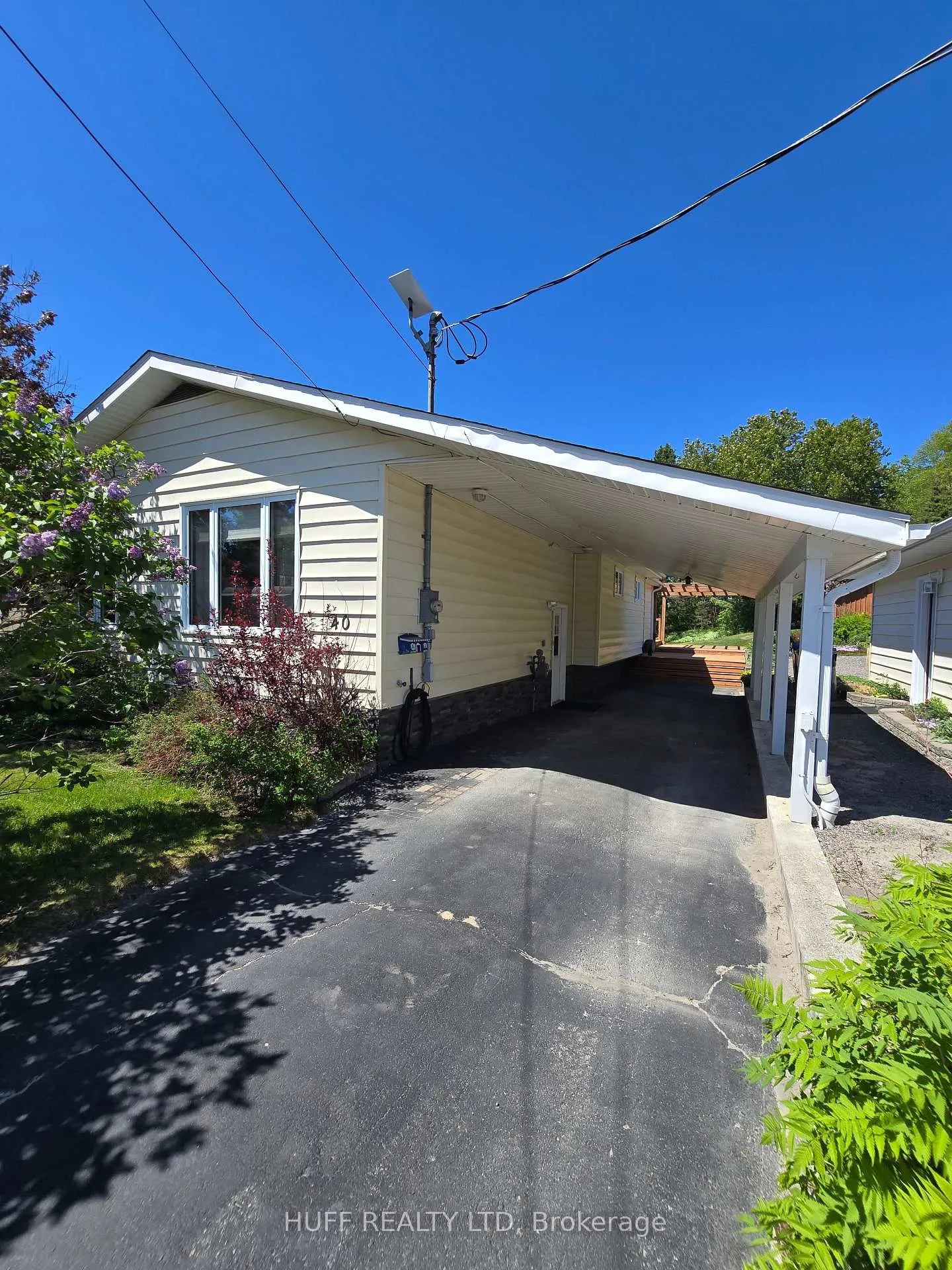 Front of 40 Wishman Street