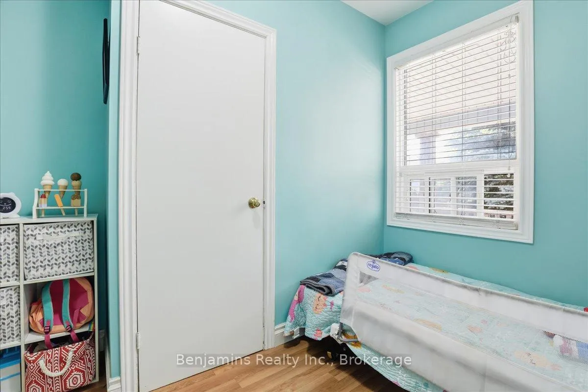 Photo 11 of 103 Chalmers Street N, Cambridge, Alison — HOMEH