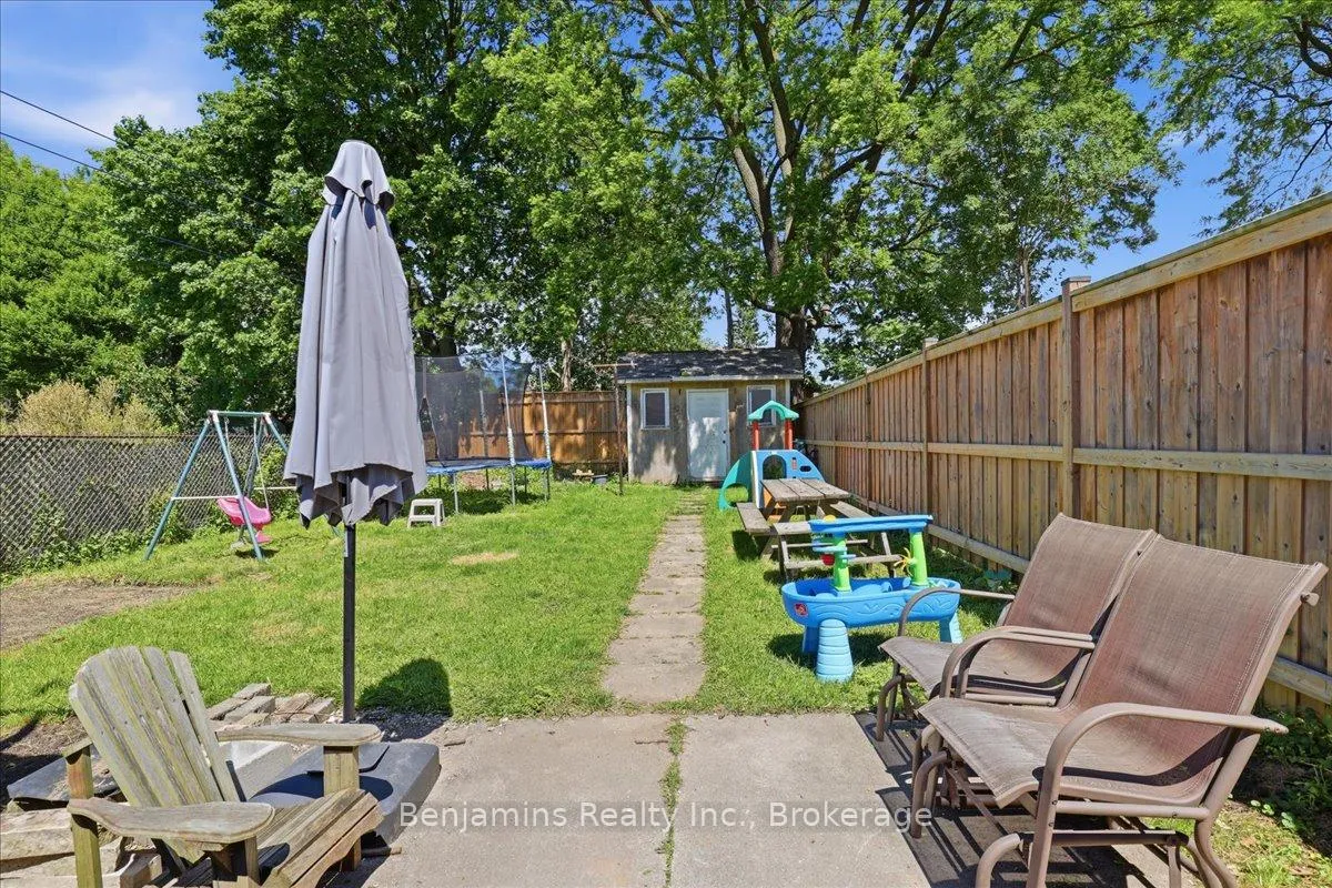 Photo 27 of 103 Chalmers Street N, Cambridge, Alison — HOMEH