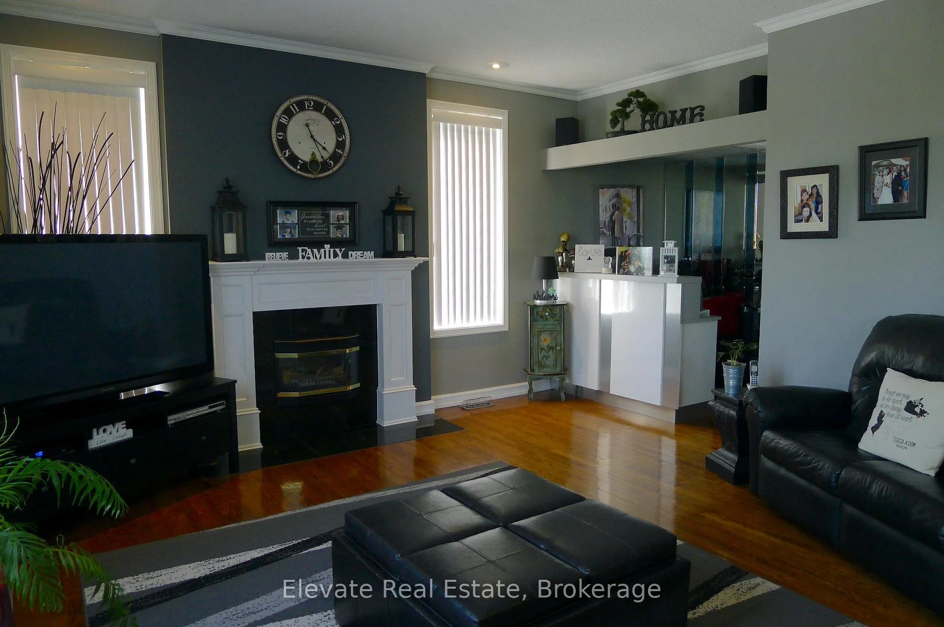 Photo 10 of 16 Fenton Way, Brampton, Toronto Gore Rural Estate — HOMEH