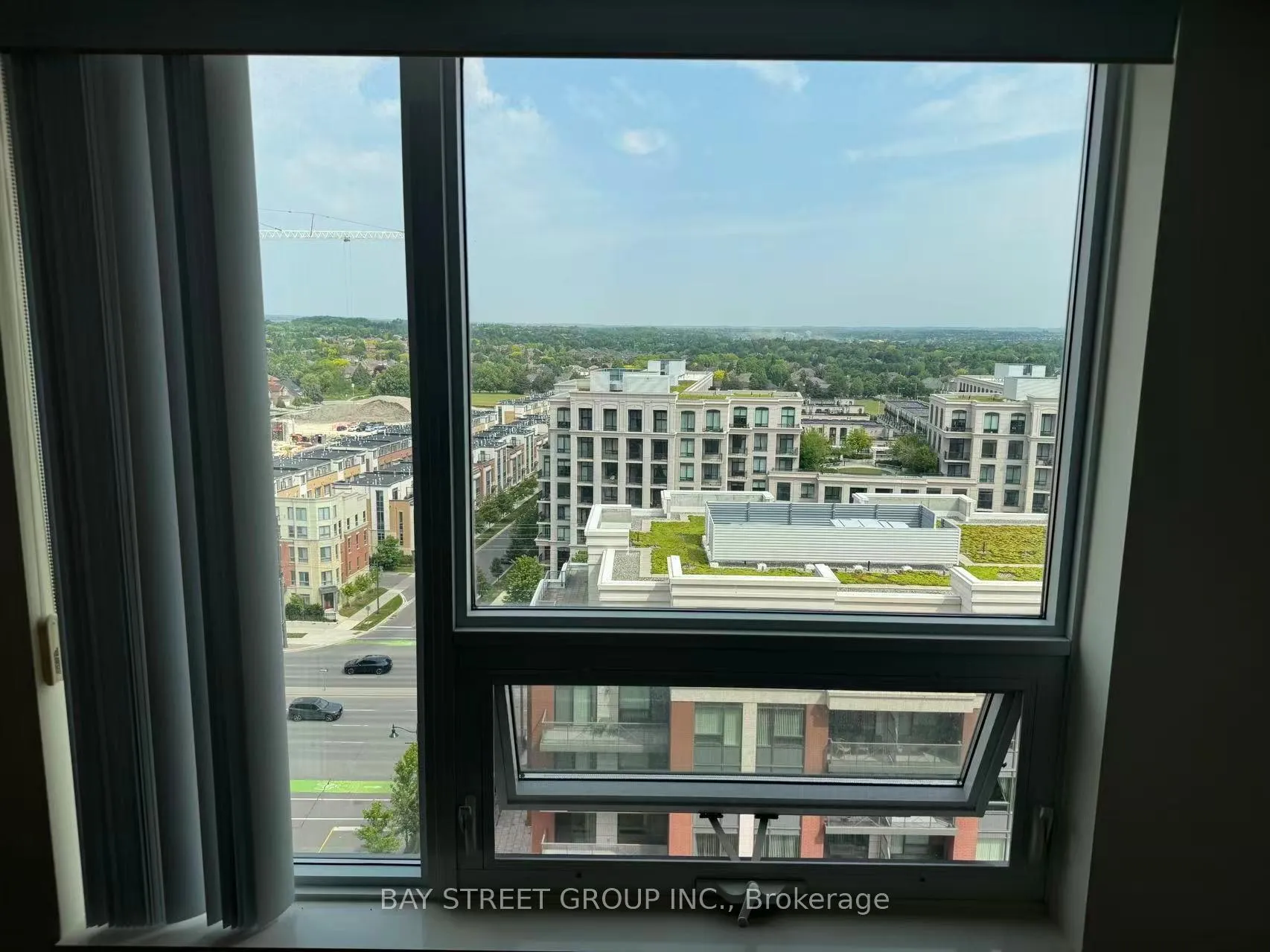 Photo 9 of Unit 1707, 1 Uptown Drive, Markham, Unionville — HOMEH
