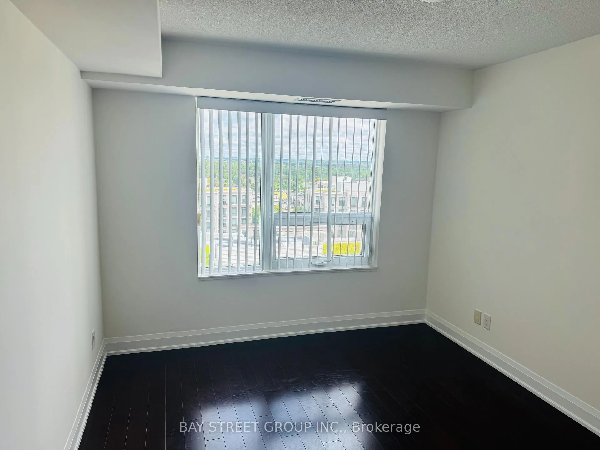 Photo 14 of Unit 1707, 1 Uptown Drive, Markham, Unionville — HOMEH