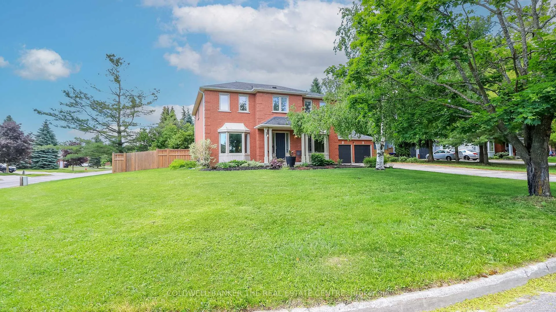 Photo 1 of 2790 Shering Crescent, Innisfil, Stroud — HOMEH
