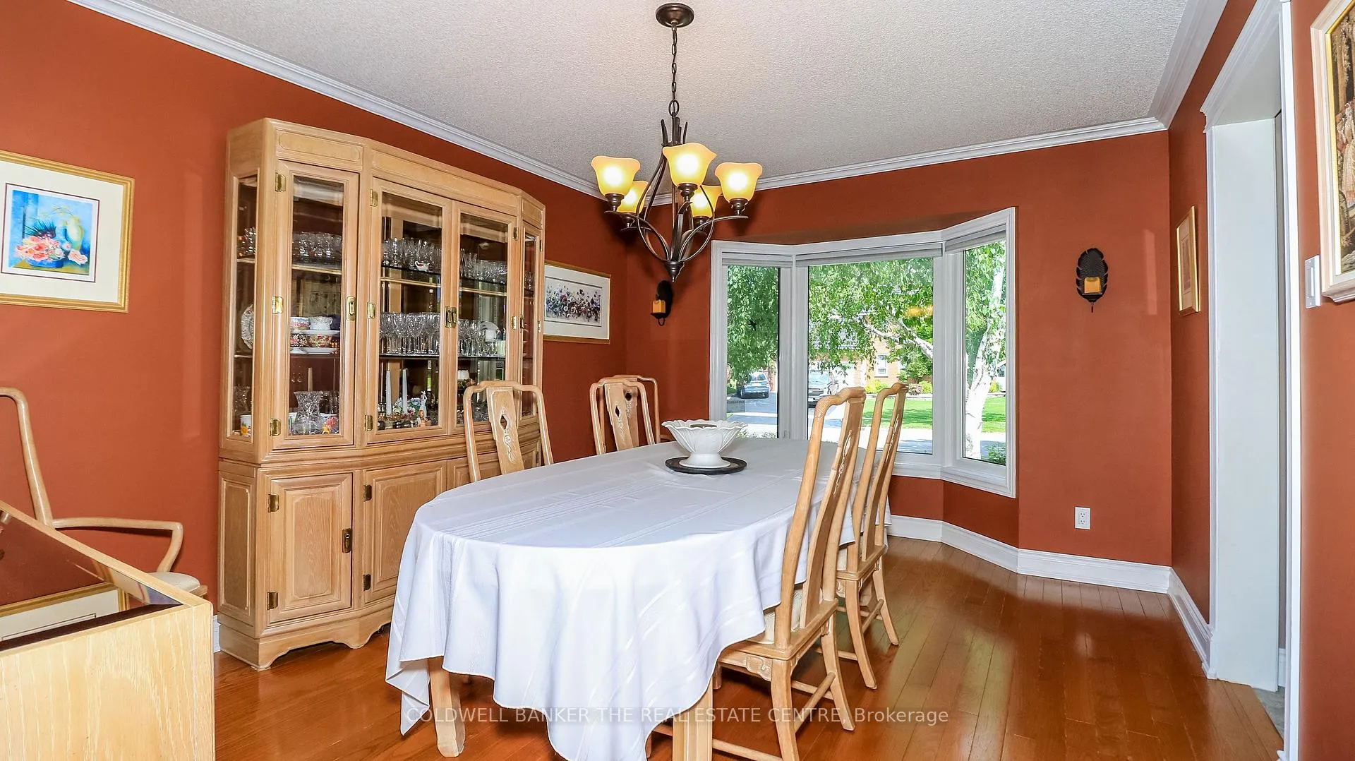 Photo 11 of 2790 Shering Crescent, Innisfil, Stroud — HOMEH