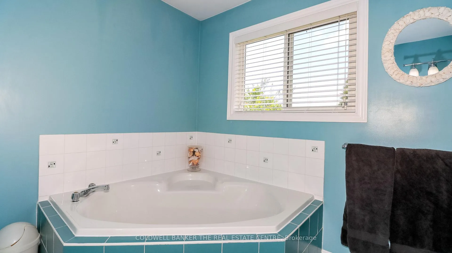Photo 30 of 2790 Shering Crescent, Innisfil, Stroud — HOMEH