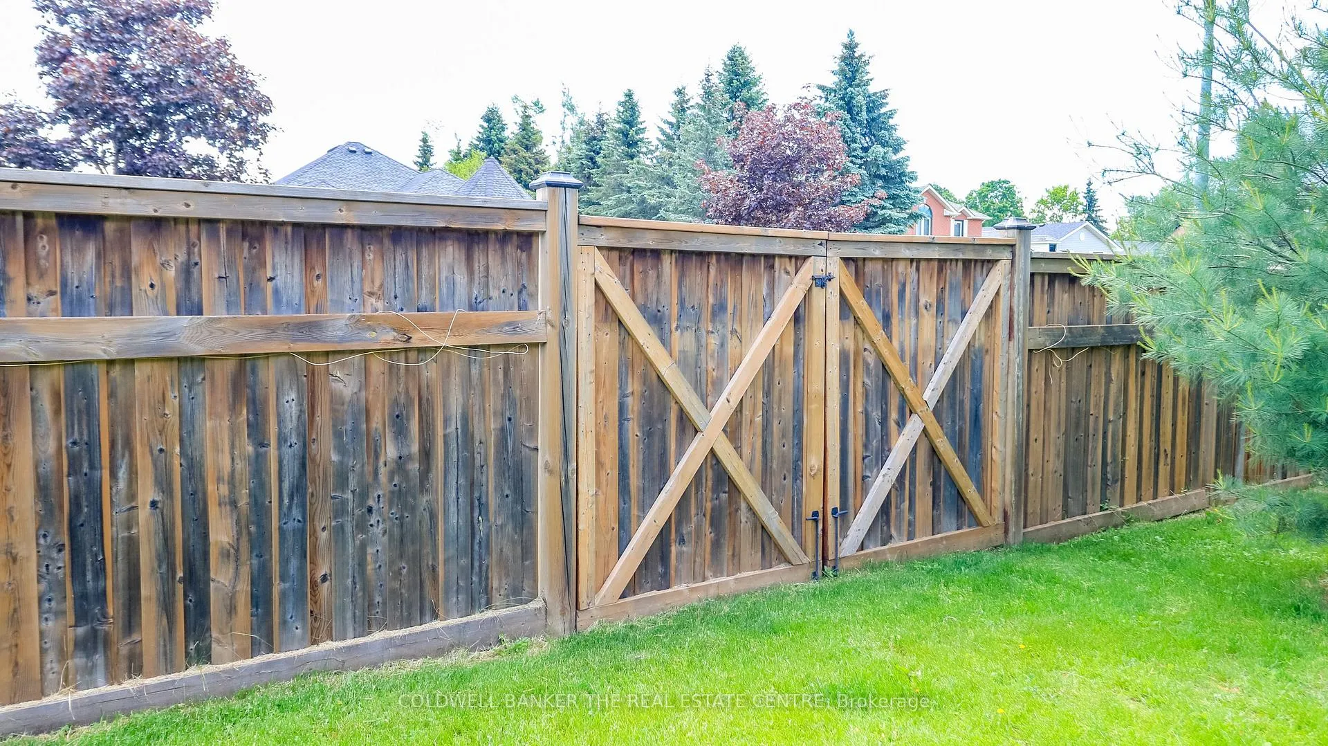 Photo 38 of 2790 Shering Crescent, Innisfil, Stroud — HOMEH