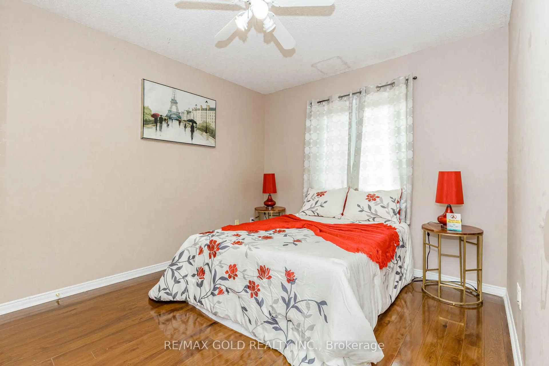 Photo 15 of 34 White Tail Crescent, Brampton, Fletcher's West — HOMEH