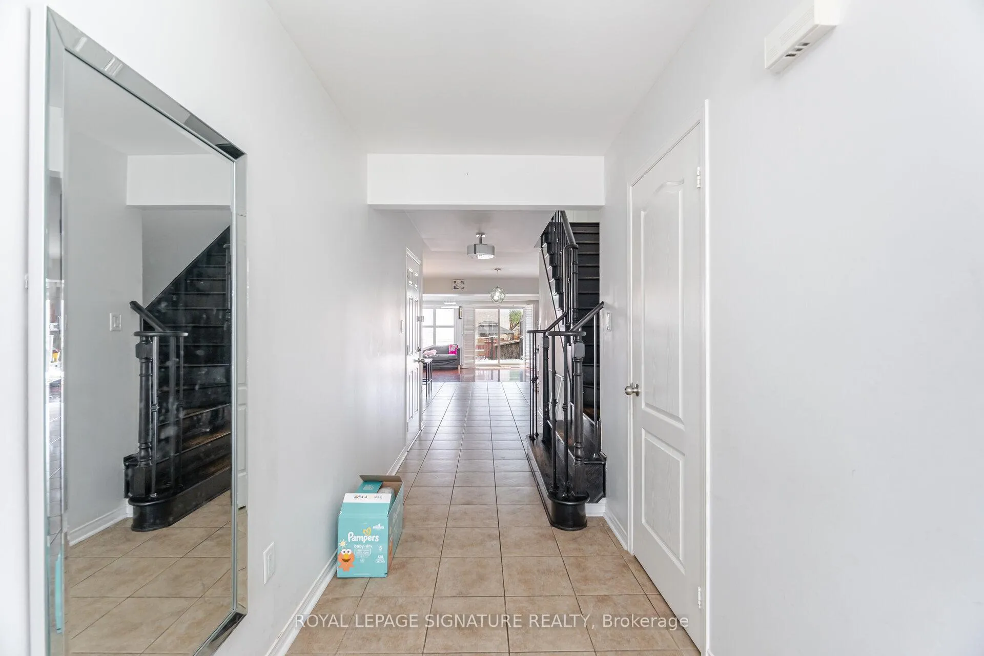 Photo 7 of 66 Lightcatcher Circle, Brampton, Bram East — HOMEH