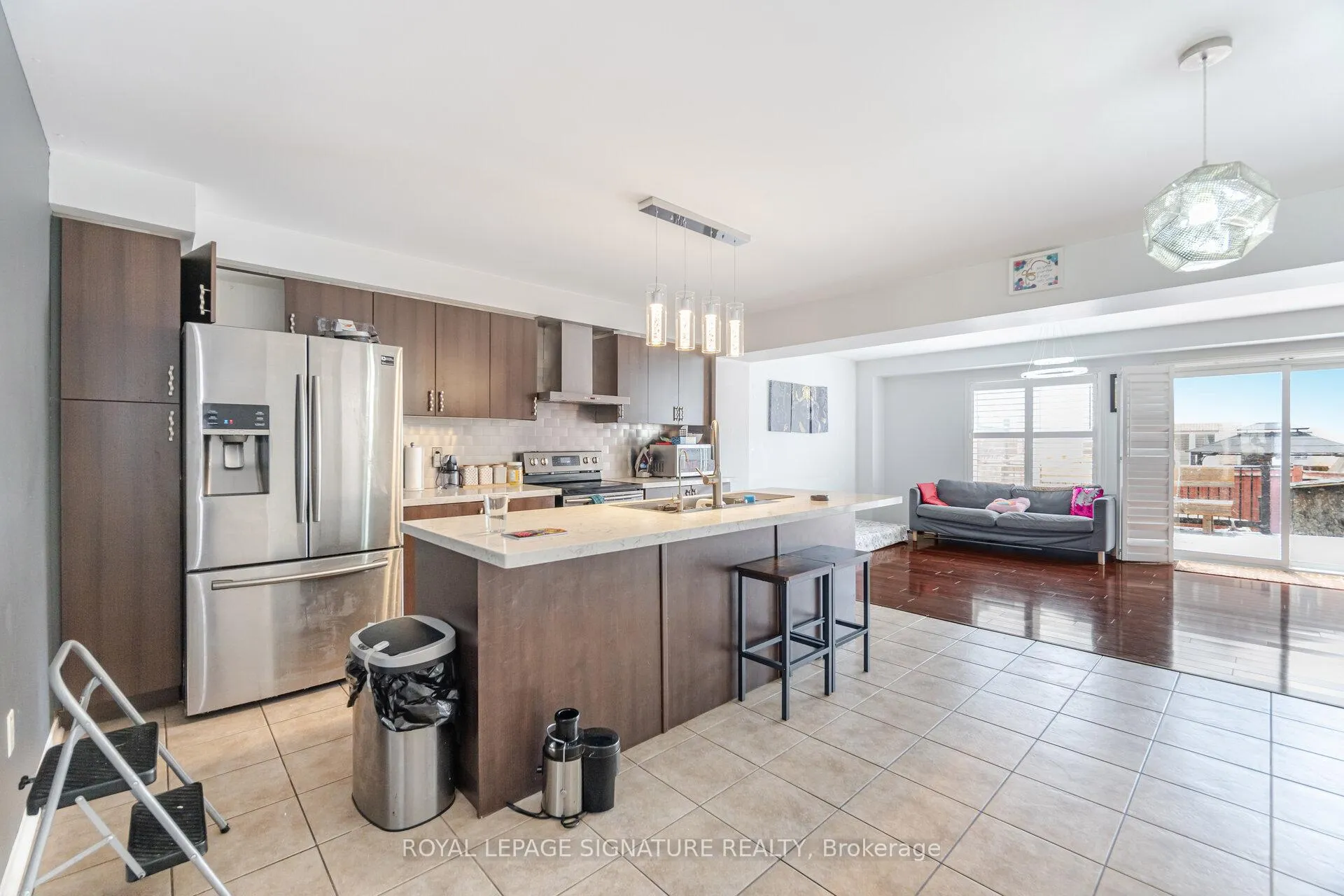 Photo 8 of 66 Lightcatcher Circle, Brampton, Bram East — HOMEH