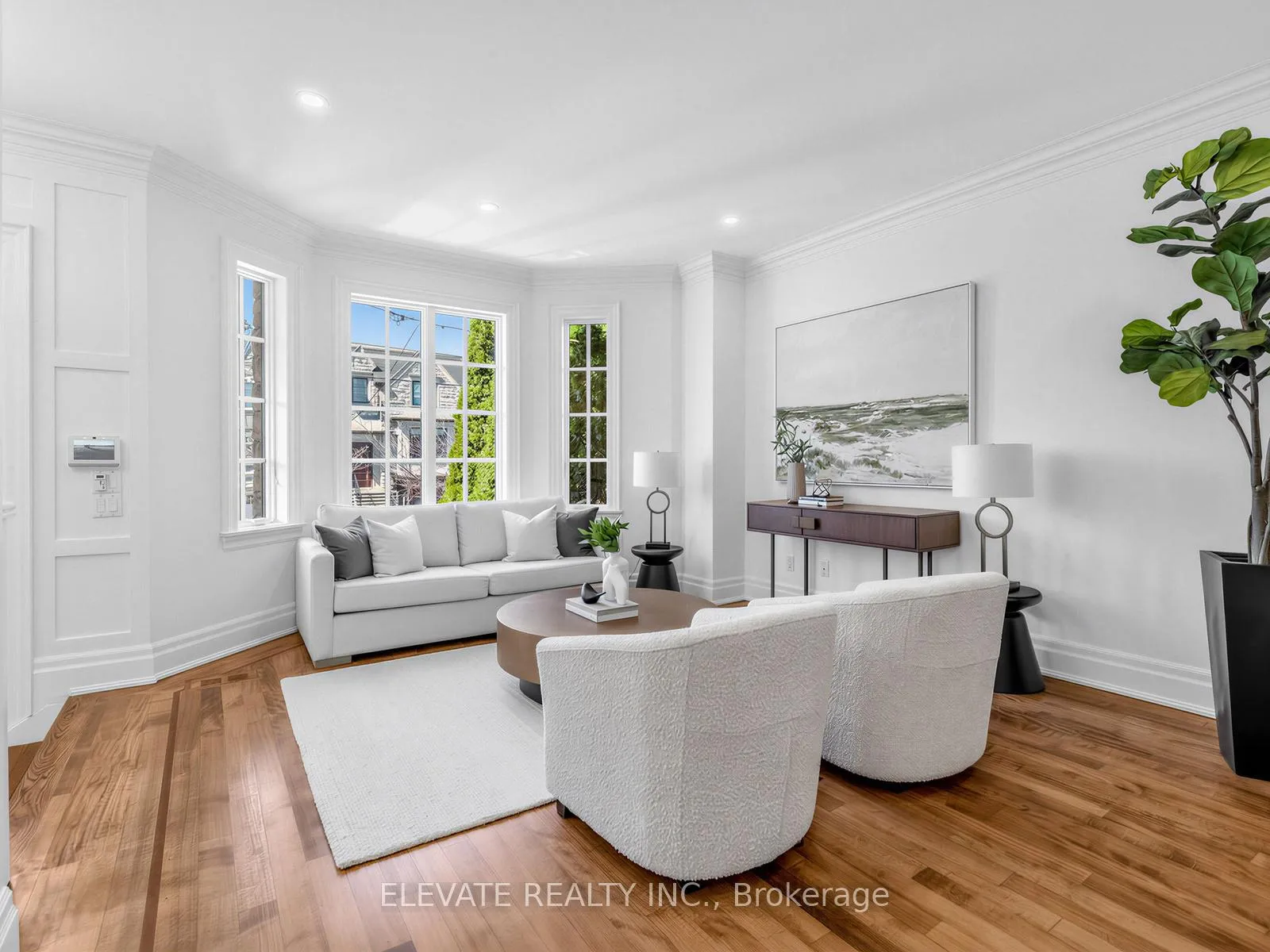 Photo 2 of 19 Dunblaine Avenue, Toronto, Bedford Park-Nortown — HOMEH