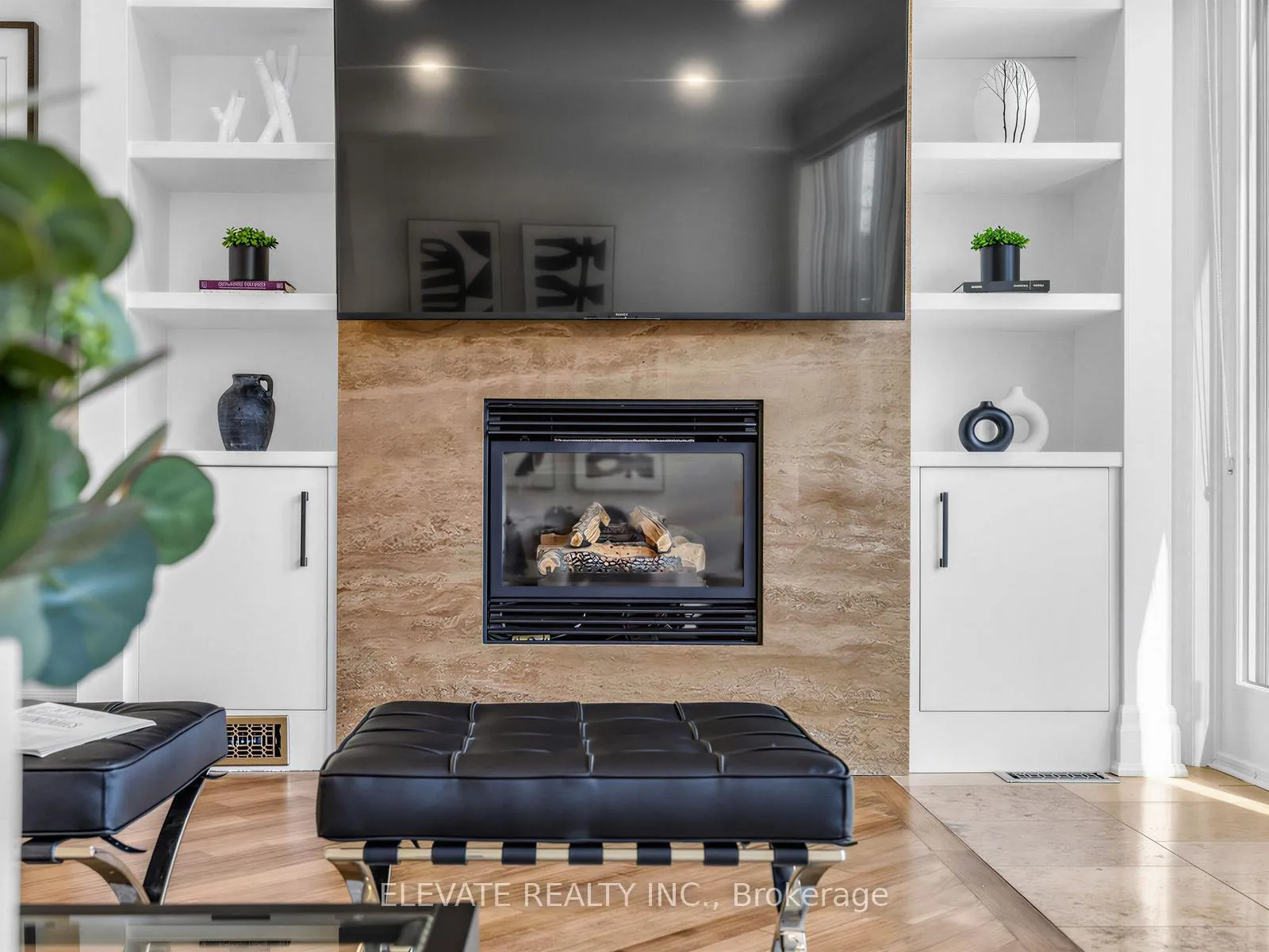 Photo 12 of 19 Dunblaine Avenue, Toronto, Bedford Park-Nortown — HOMEH