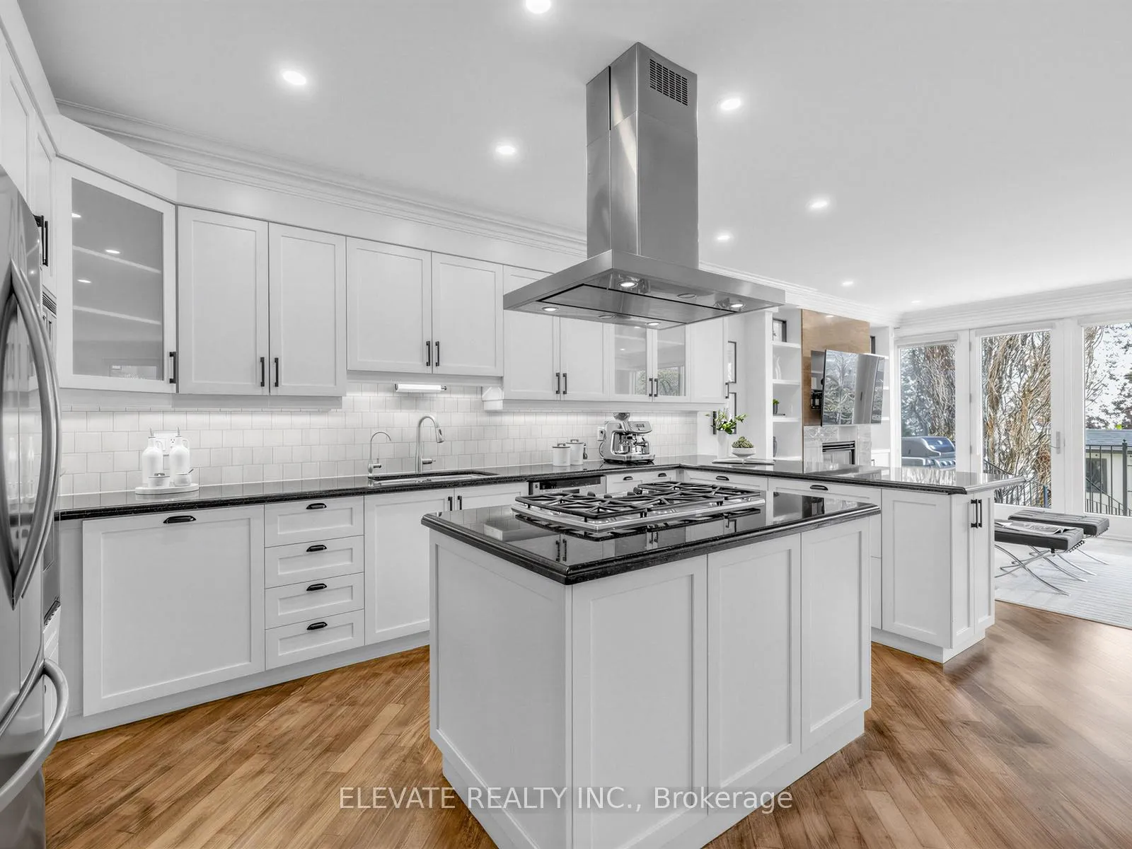 Photo 16 of 19 Dunblaine Avenue, Toronto, Bedford Park-Nortown — HOMEH