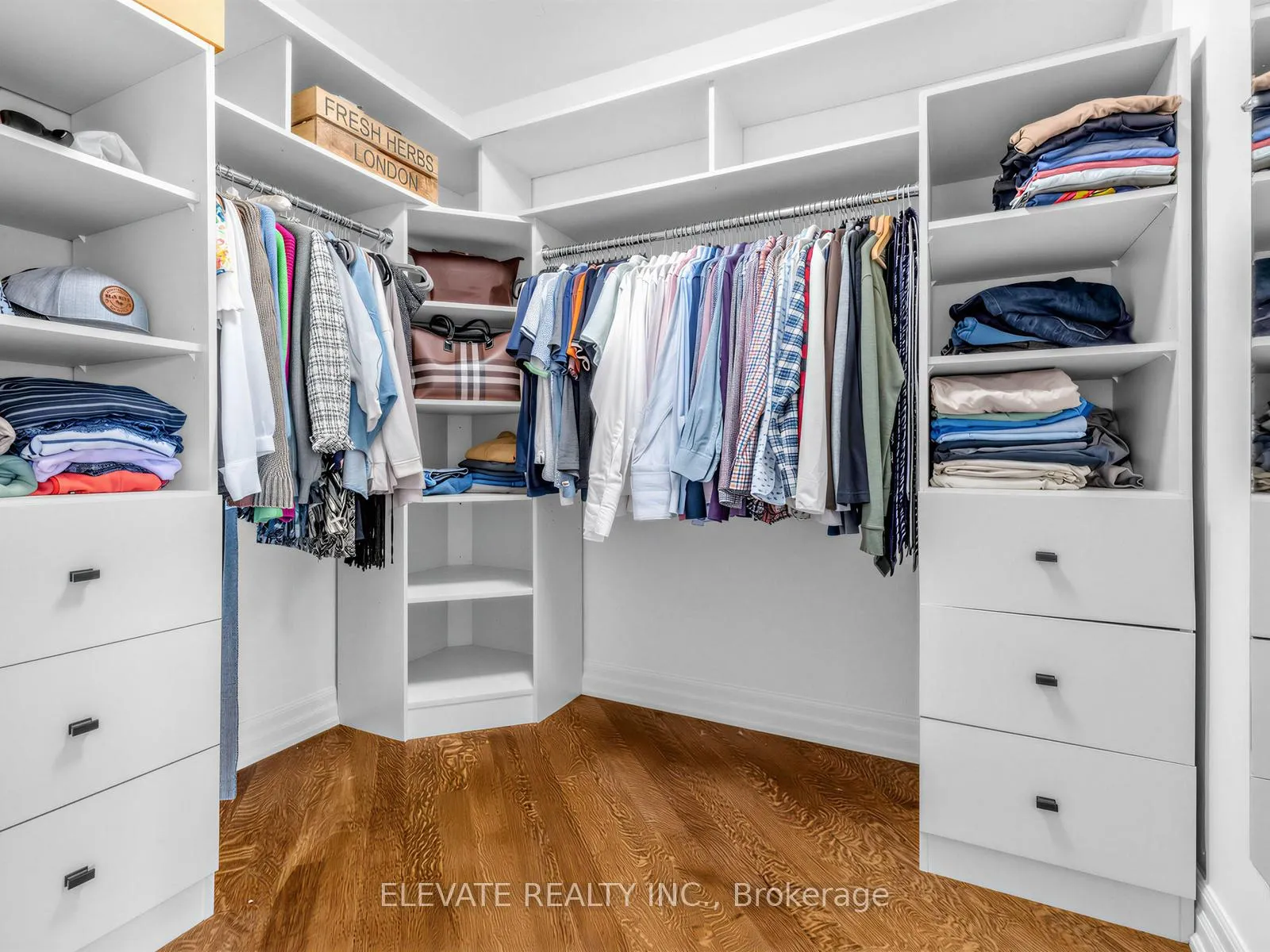 Photo 22 of 19 Dunblaine Avenue, Toronto, Bedford Park-Nortown — HOMEH