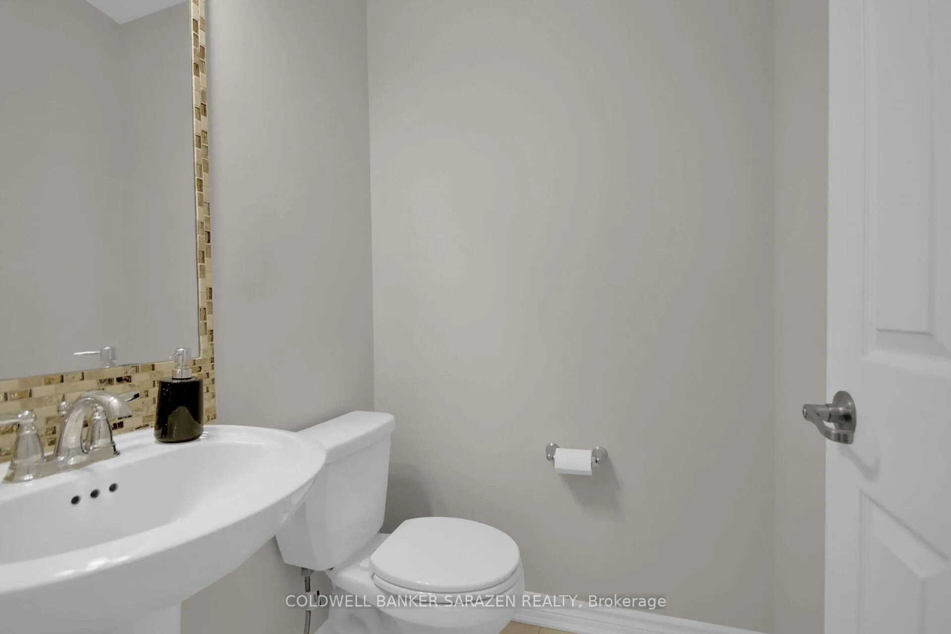 Photo 9 of 906 Whimbrel Way, Ottawa, Barrhaven - Half Moon Bay — HOMEH