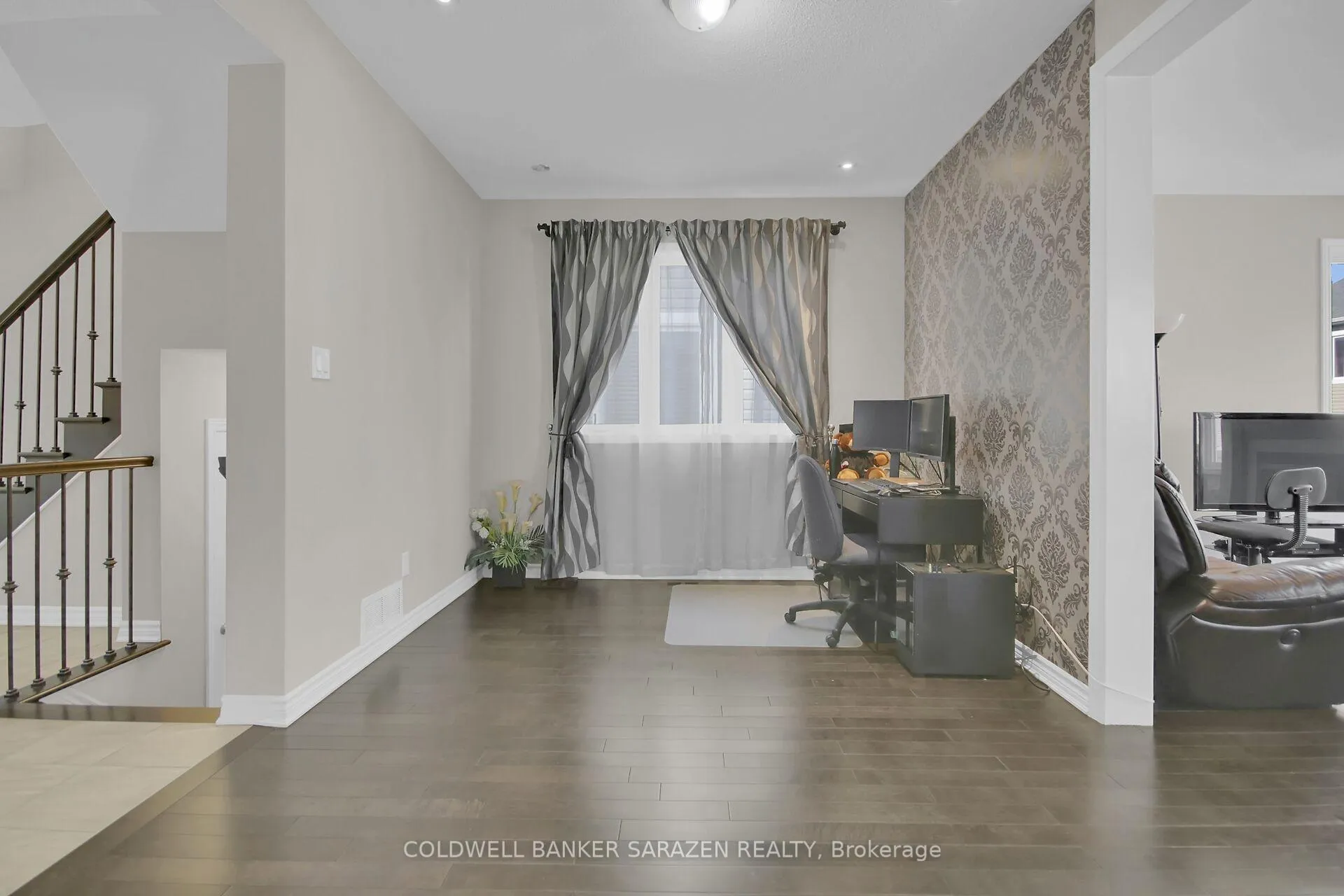 Photo 10 of 906 Whimbrel Way, Ottawa, Barrhaven - Half Moon Bay — HOMEH