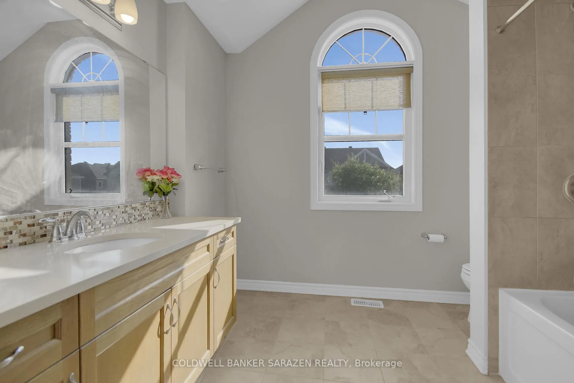 Photo 29 of 906 Whimbrel Way, Ottawa, Barrhaven - Half Moon Bay — HOMEH