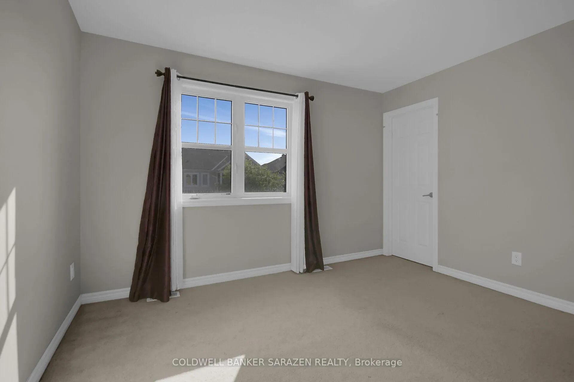 Photo 32 of 906 Whimbrel Way, Ottawa, Barrhaven - Half Moon Bay — HOMEH