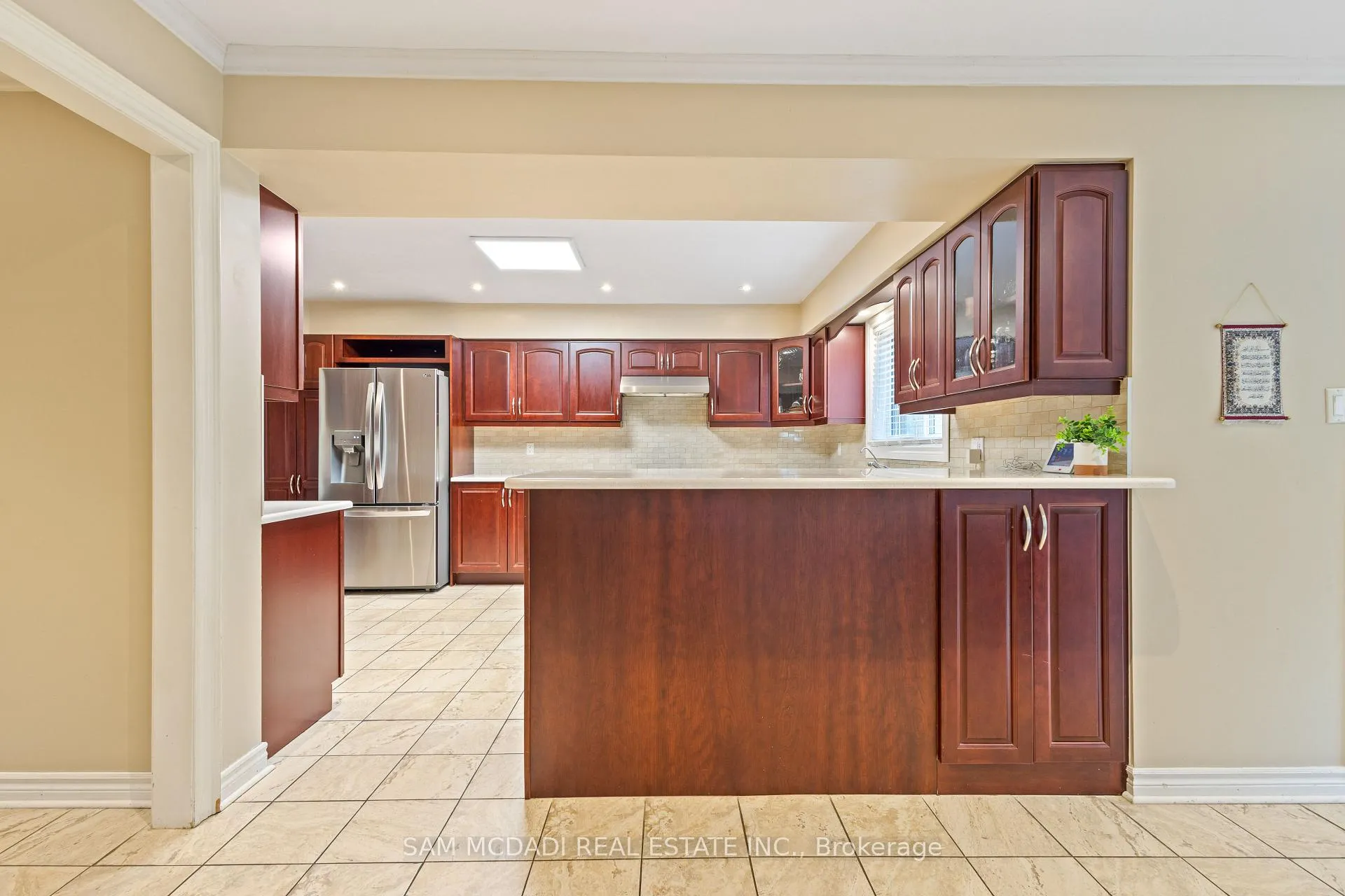 Photo 10 of 2492 Erin Centre Boulevard, Mississauga, Central Erin Mills — HOMEH