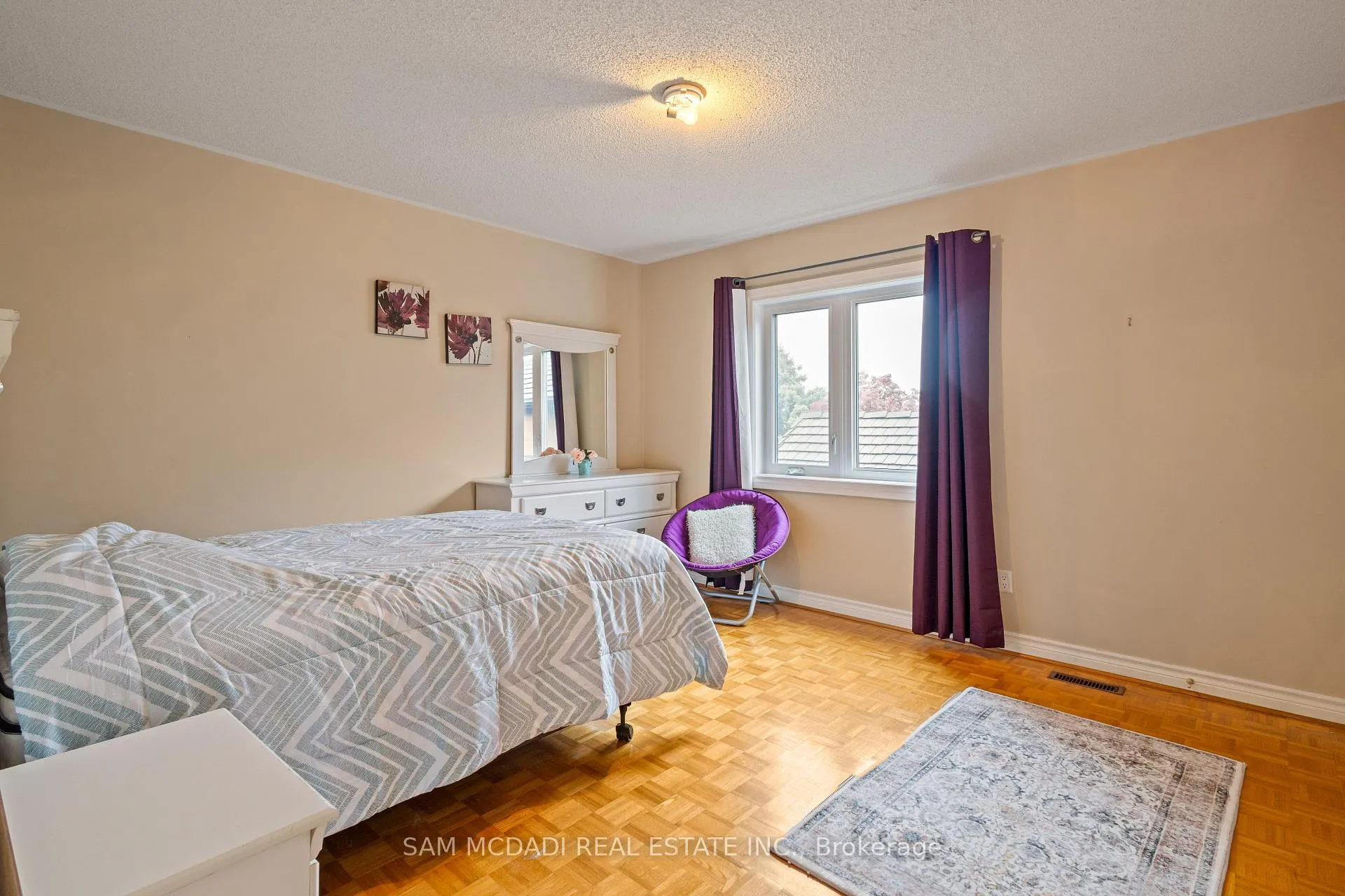 Photo 32 of 2492 Erin Centre Boulevard, Mississauga, Central Erin Mills — HOMEH