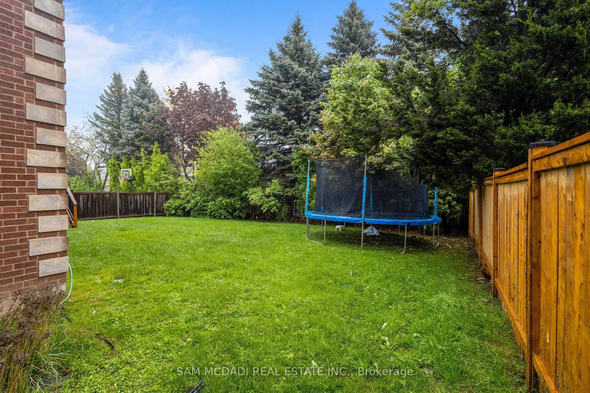 Photo 42 of 2492 Erin Centre Boulevard, Mississauga, Central Erin Mills — HOMEH