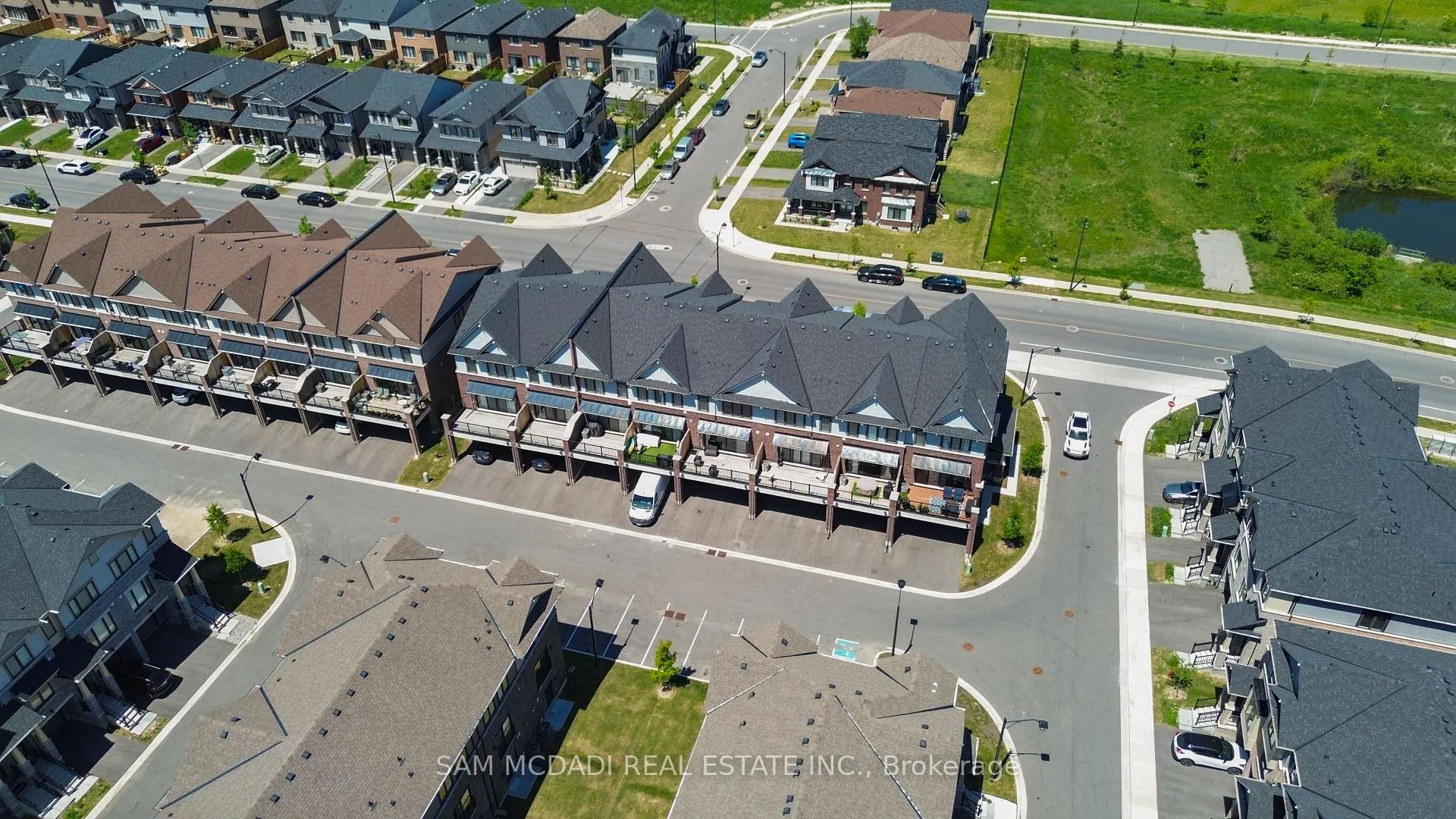 Photo 45 of 2492 Erin Centre Boulevard, Mississauga, Central Erin Mills — HOMEH