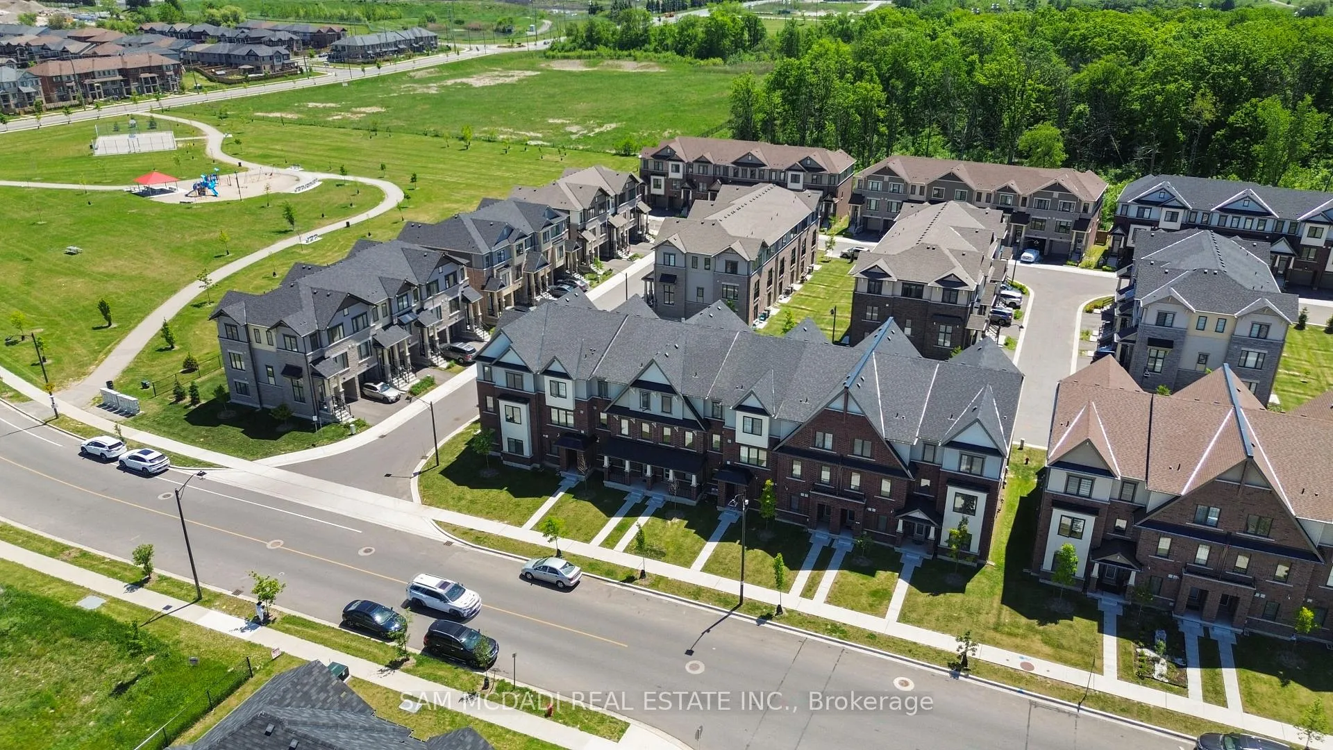 Photo 46 of 2492 Erin Centre Boulevard, Mississauga, Central Erin Mills — HOMEH