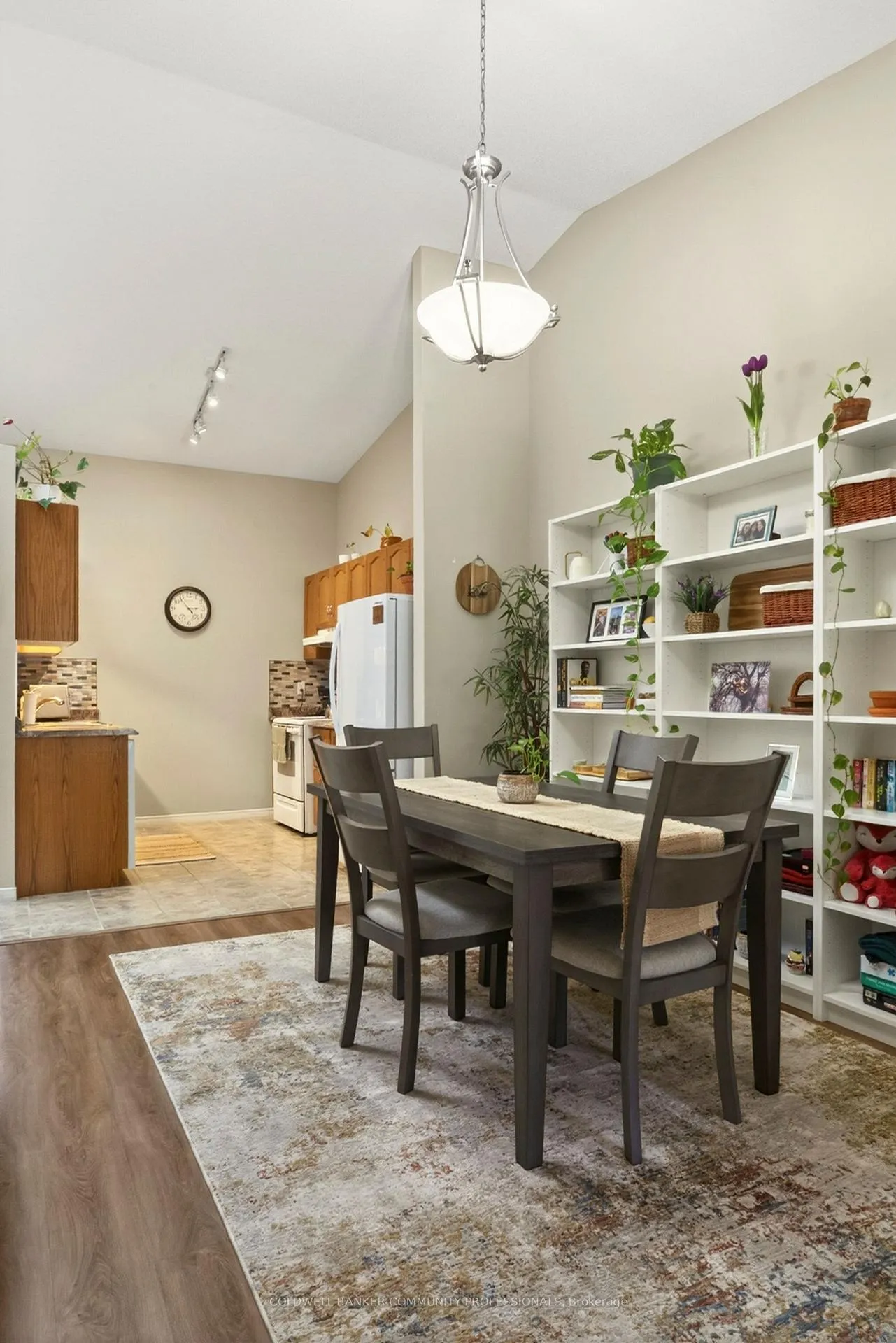 Photo 7 of Unit 6, 25 Kitty Murray Lane, Hamilton, Meadowlands — HOMEH