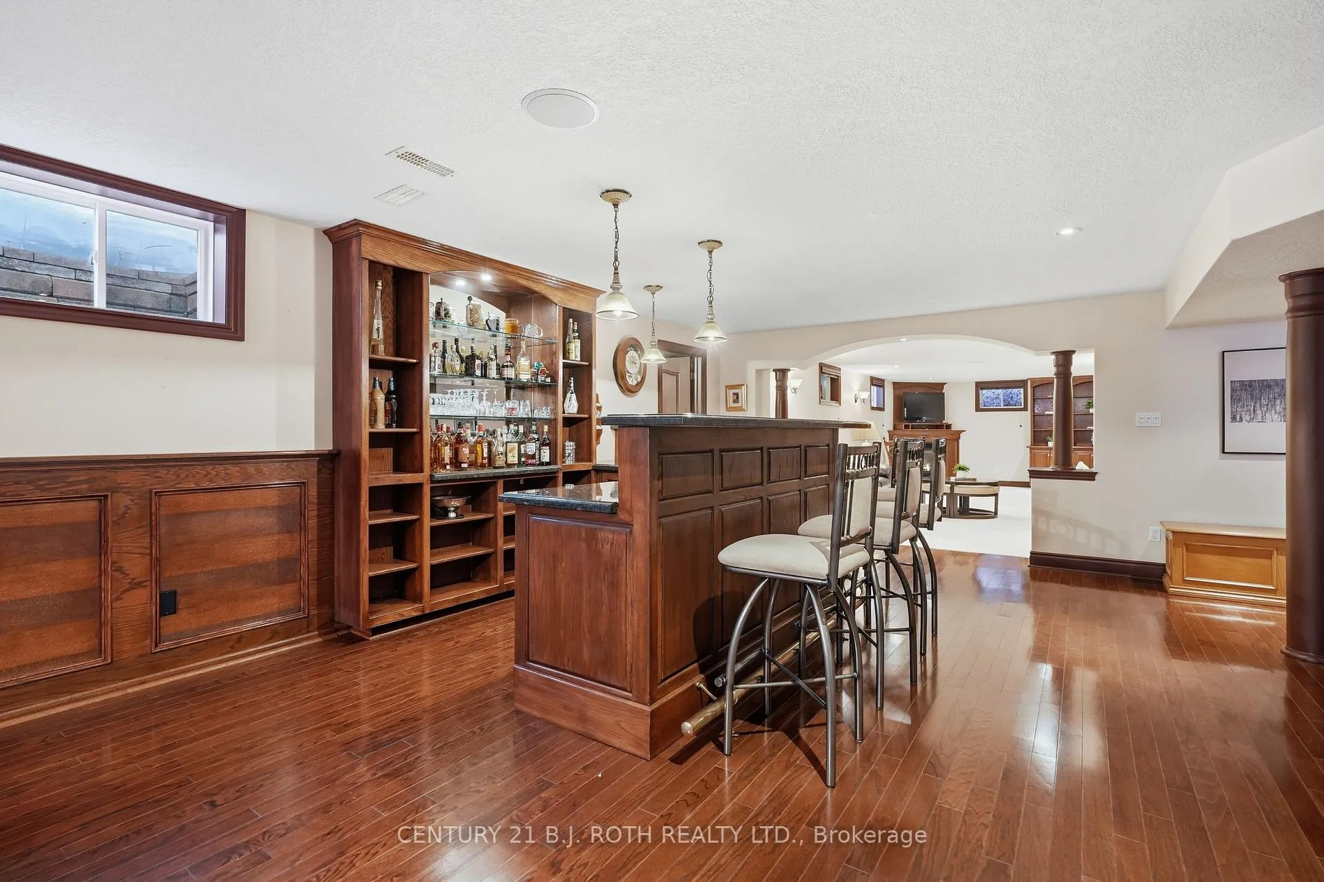 Photo 28 of 6 Lloyd Cook Drive E, Springwater, Snow Valley — HOMEH