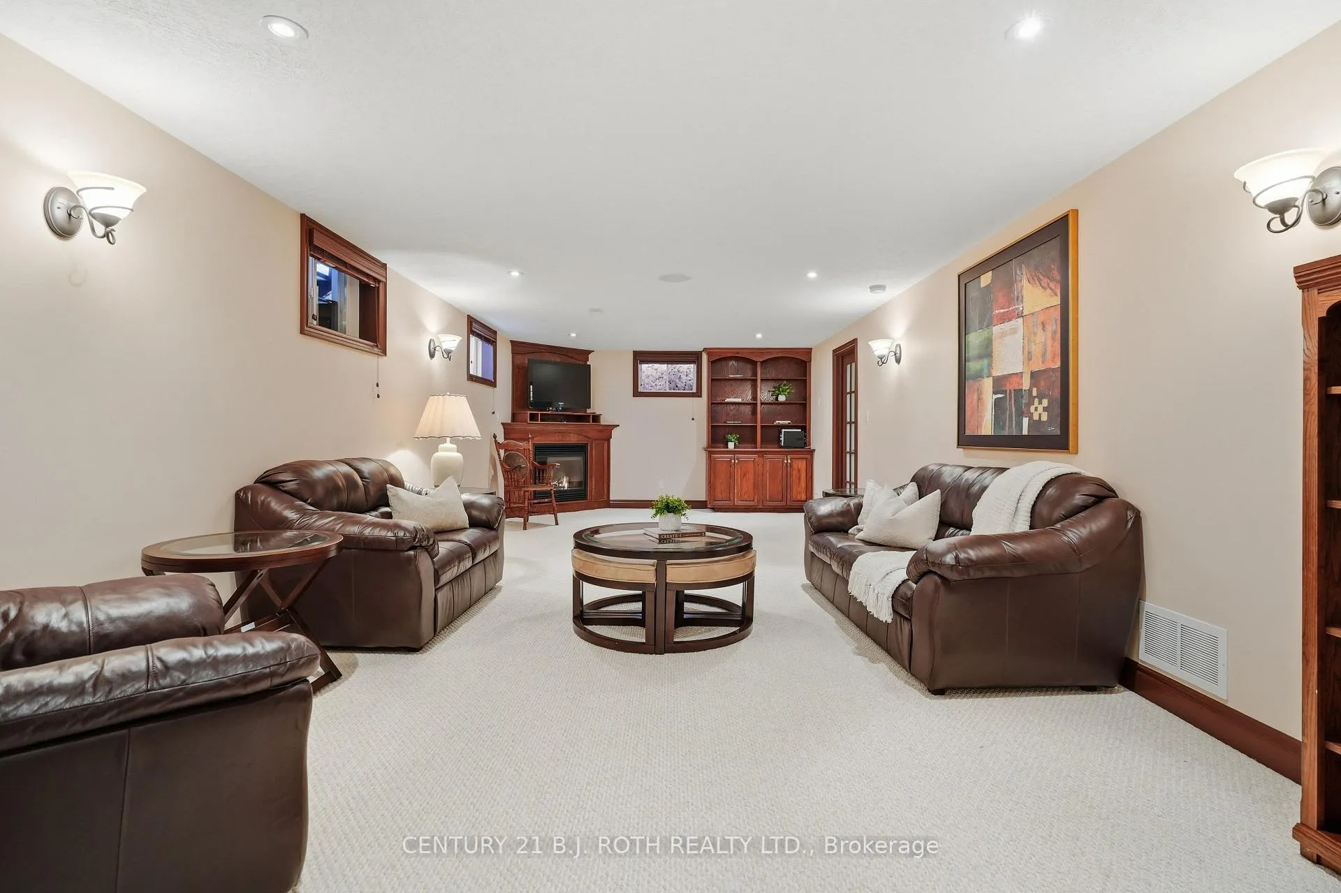 Photo 32 of 6 Lloyd Cook Drive E, Springwater, Snow Valley — HOMEH