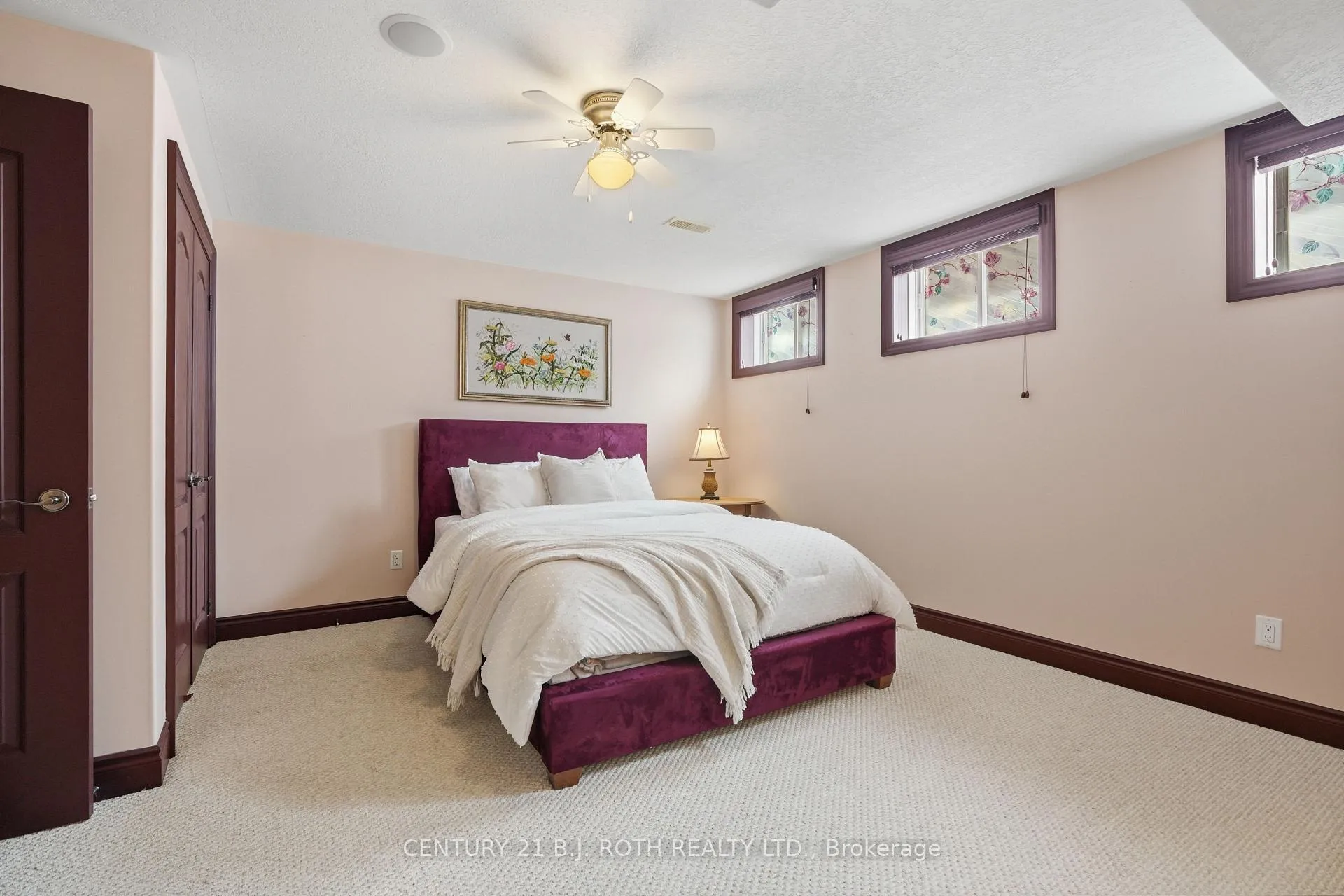 Photo 33 of 6 Lloyd Cook Drive E, Springwater, Snow Valley — HOMEH