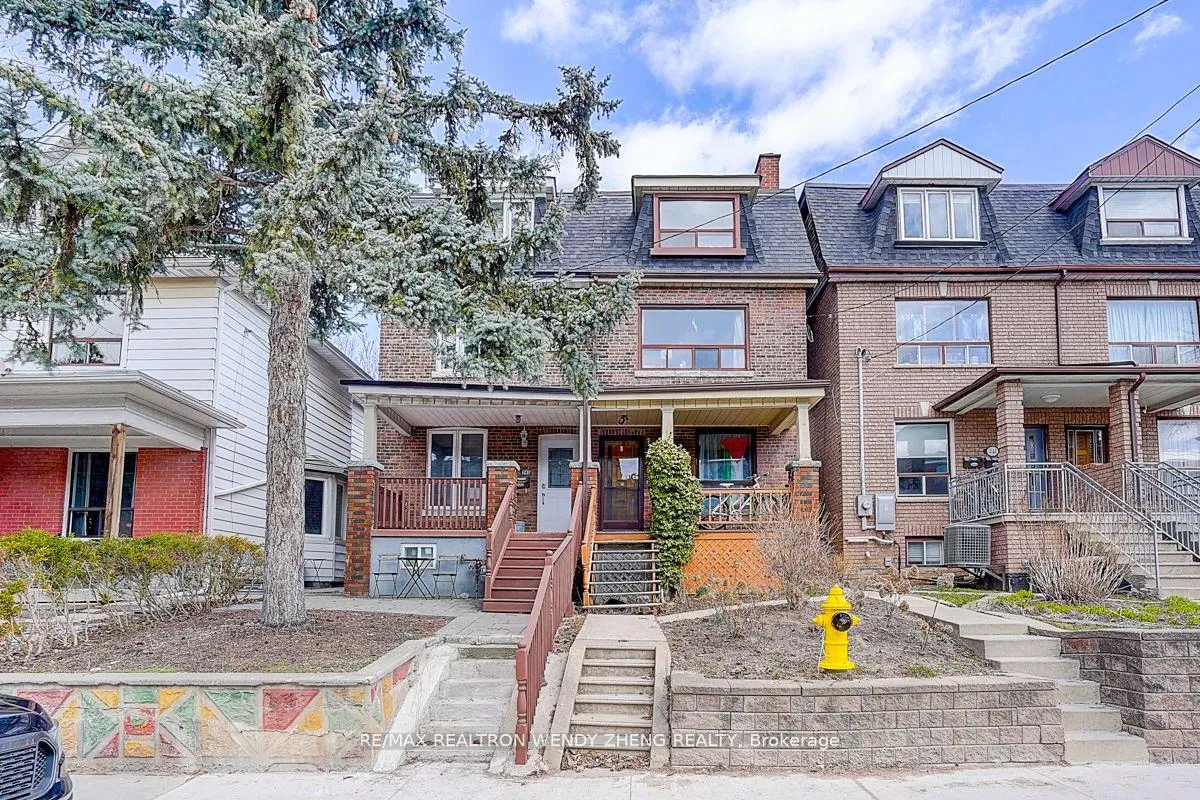 Photo 1 of Unit Upper, 245 Montrose Avenue, Toronto, Palmerston-Little Italy — HOMEH