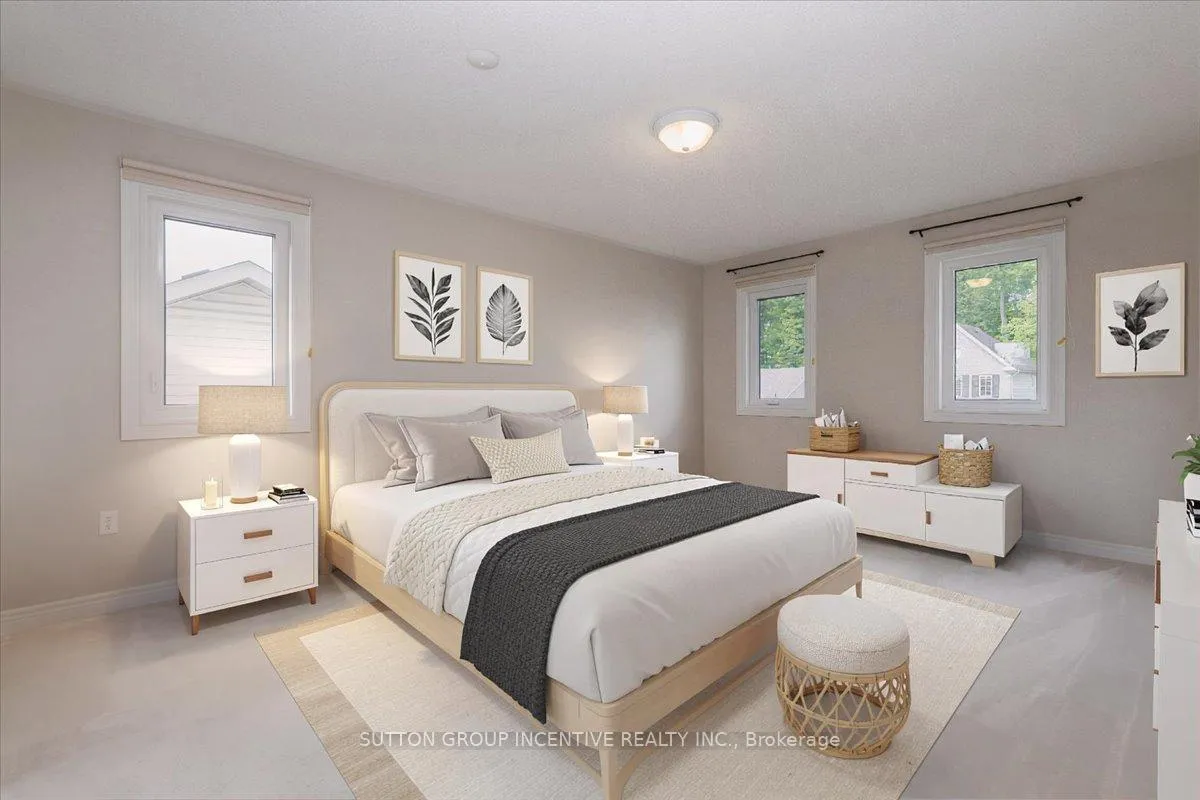 Photo 15 of 11 Thrushwood Drive, Barrie, 400 West — HOMEH