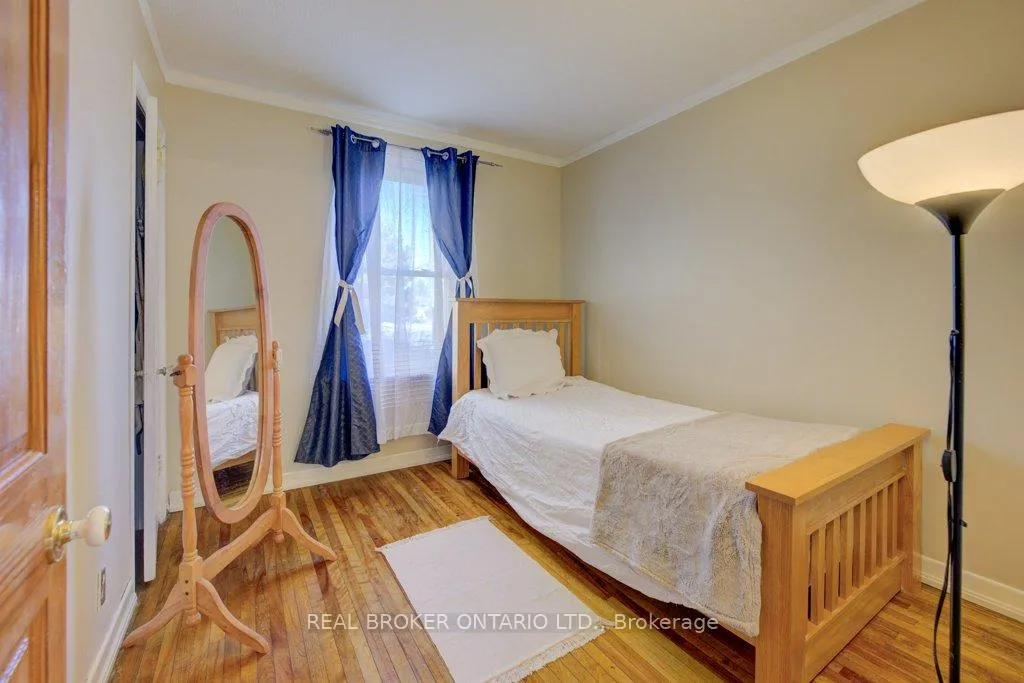 Photo 10 of 458 Upper Wentworth Street, Hamilton, Inch Park — HOMEH