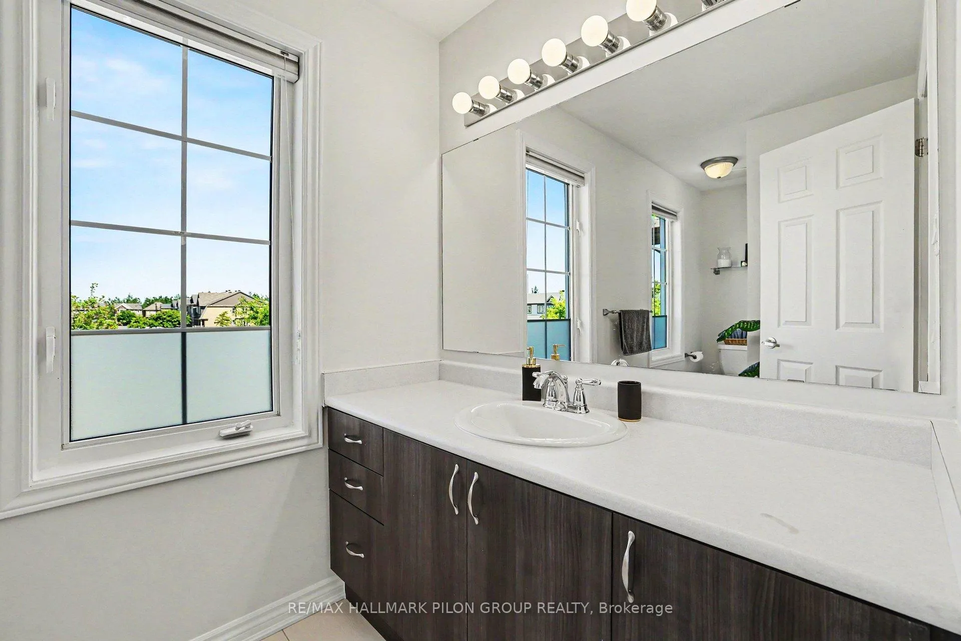 Photo 17 of 236 Soleil Avenue, Ottawa, Notting Hill/Summerside — HOMEH