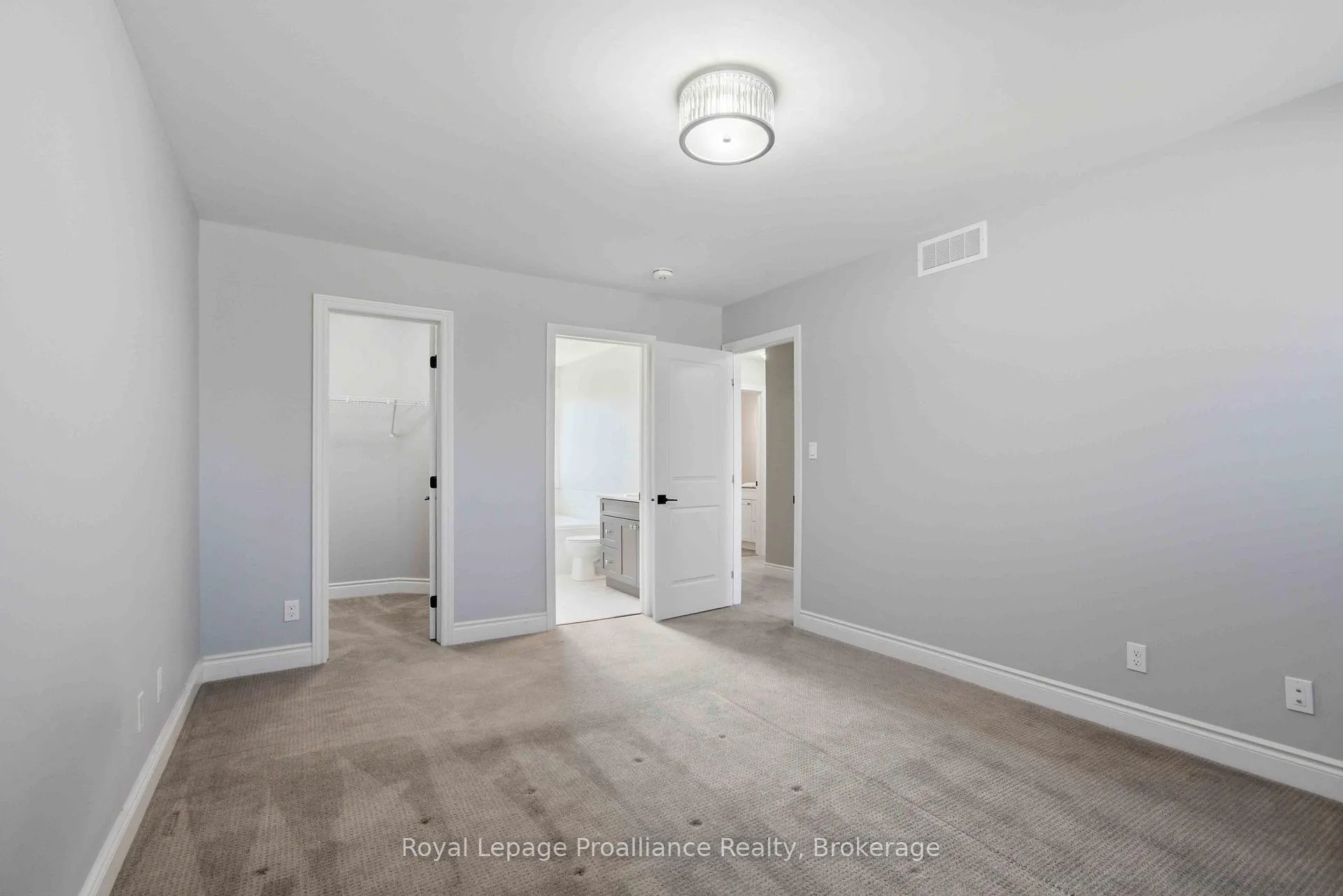 Photo 19 of 86 Ledgerock Court, Quinte West, Sidney Ward — HOMEH