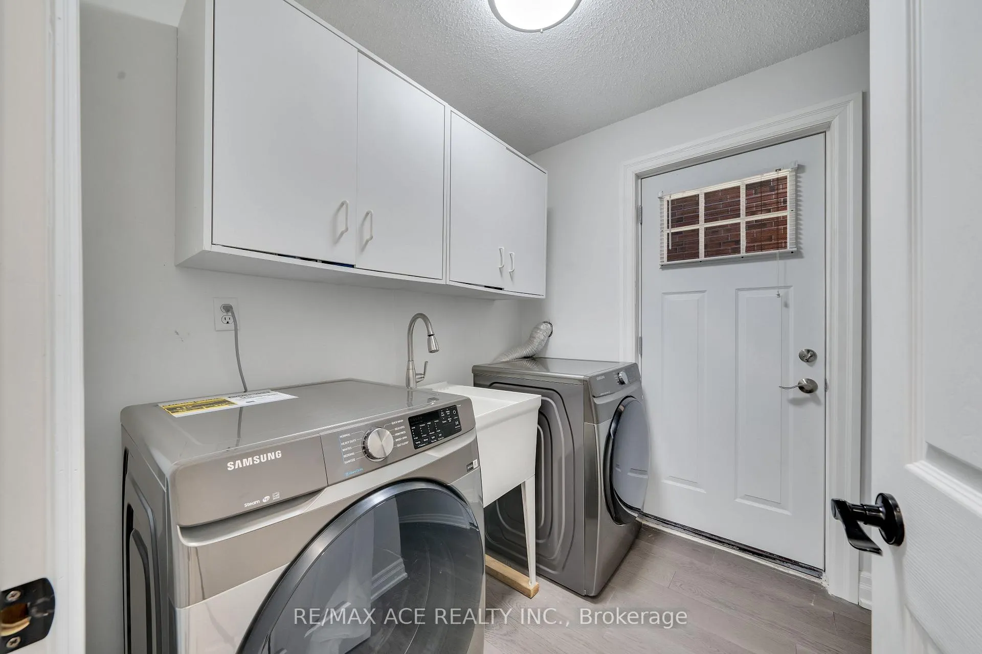 Photo 31 of 4 Broughton Court, Whitby, Pringle Creek — HOMEH