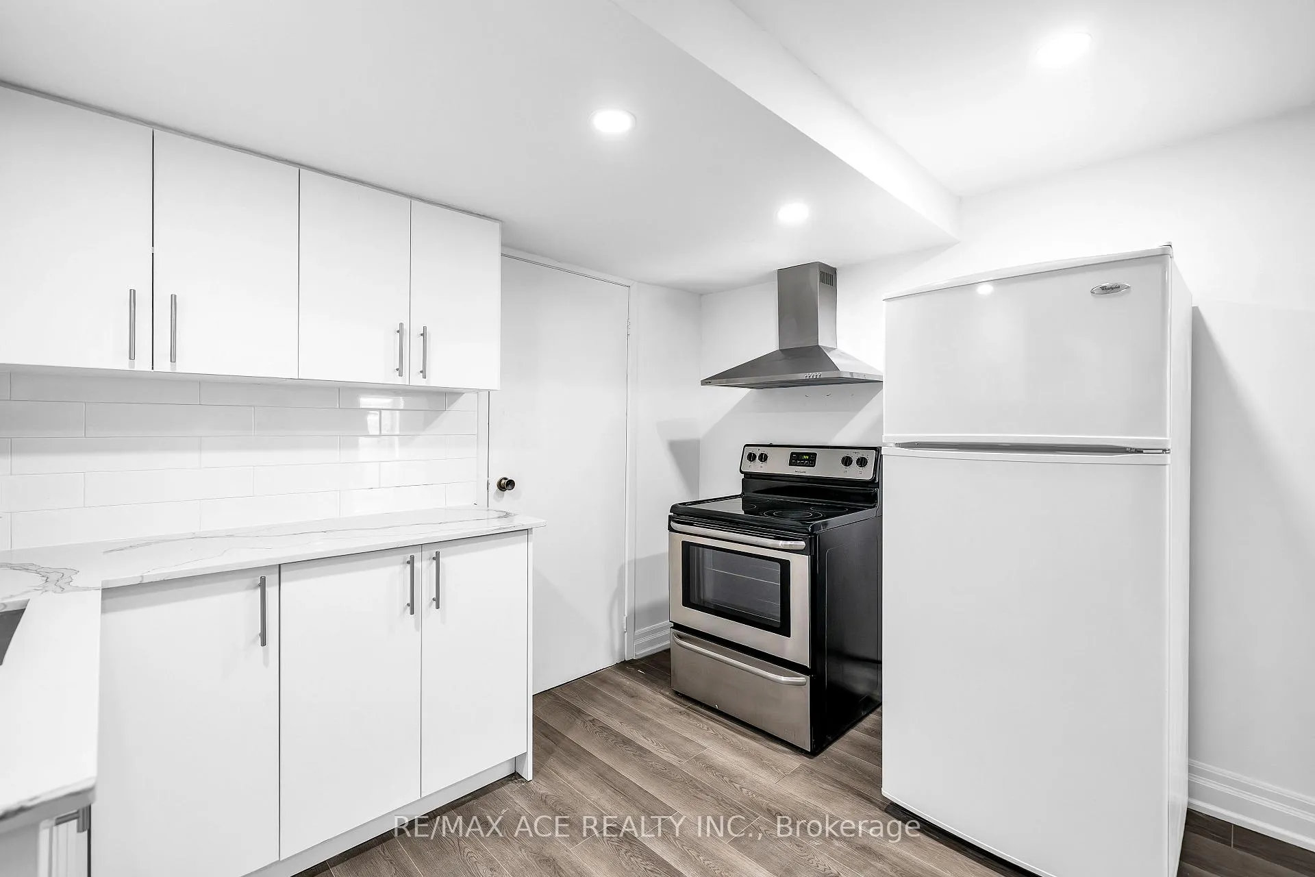Photo 37 of 4 Broughton Court, Whitby, Pringle Creek — HOMEH