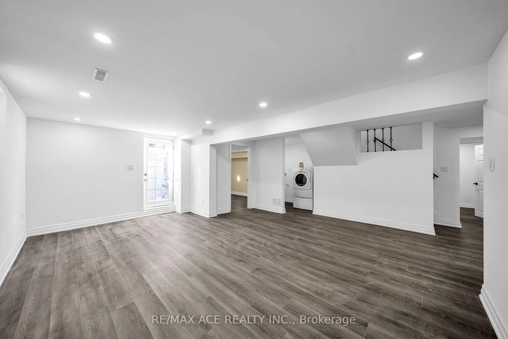Photo 40 of 4 Broughton Court, Whitby, Pringle Creek — HOMEH