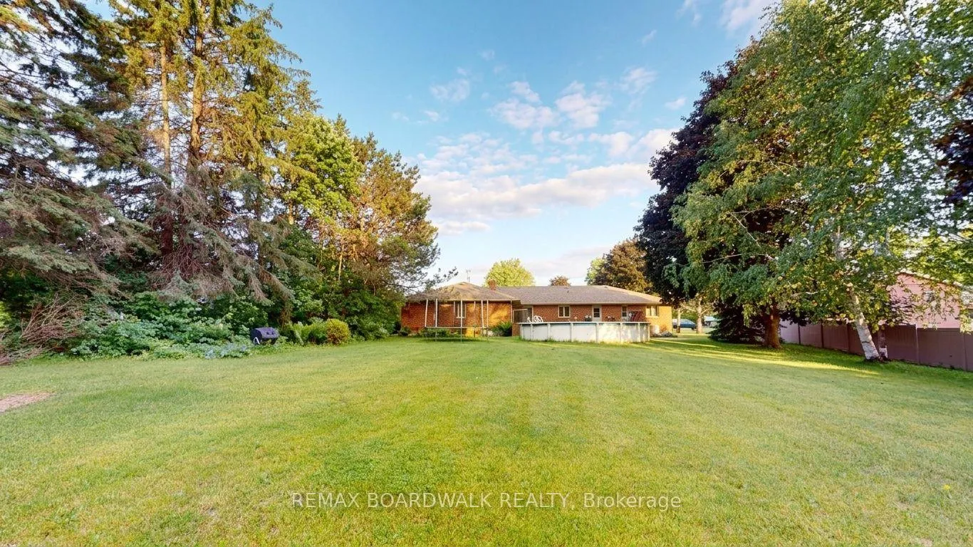 Photo 3 of 3 Willow Drive, Augusta, Augusta Twp — HOMEH