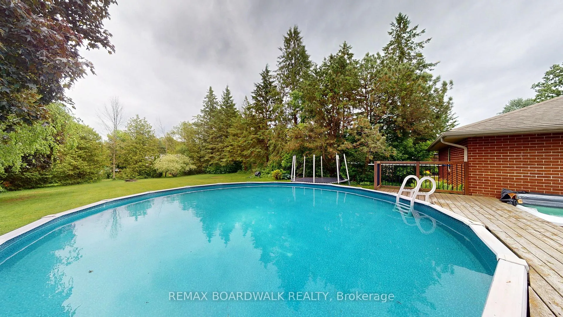 Photo 36 of 3 Willow Drive, Augusta, Augusta Twp — HOMEH