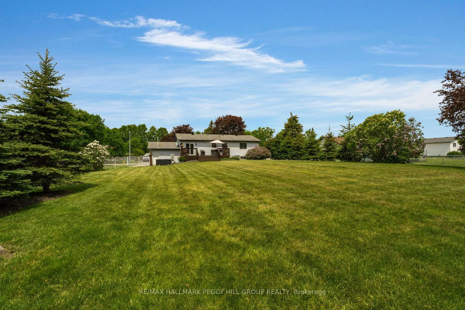Photo 17 of 9 Adams Avenue, Springwater, Minesing — HOMEH