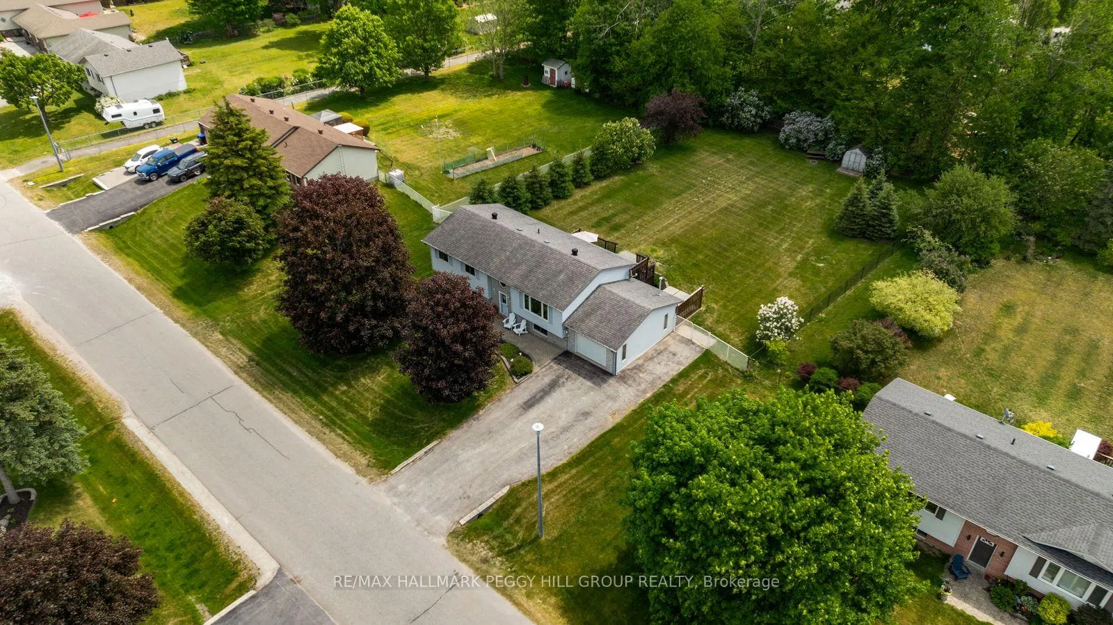Photo 19 of 9 Adams Avenue, Springwater, Minesing — HOMEH