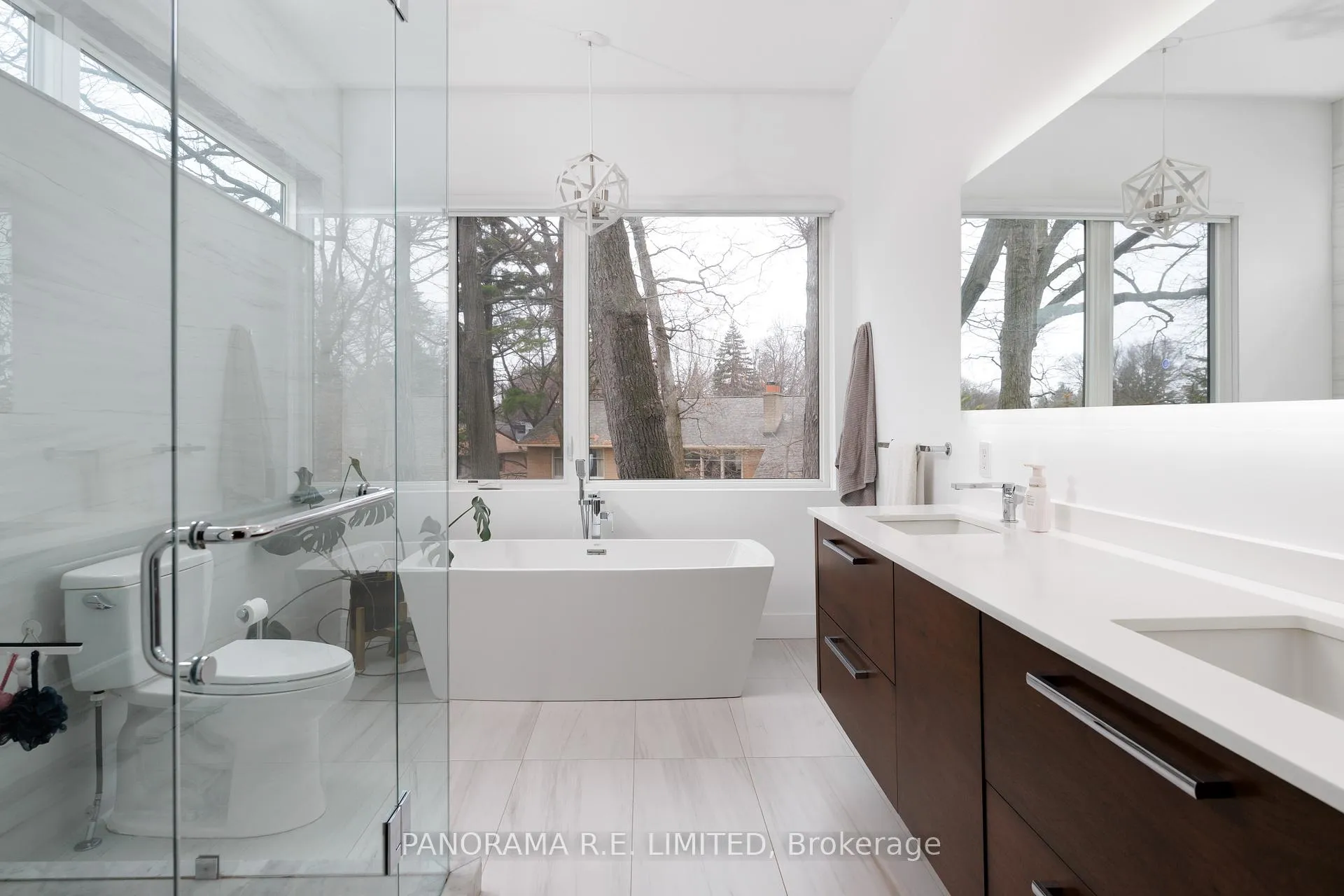 Photo 27 of 8 Greenford Road, Etobicoke, Edenbridge-Humber Valley — HOMEH