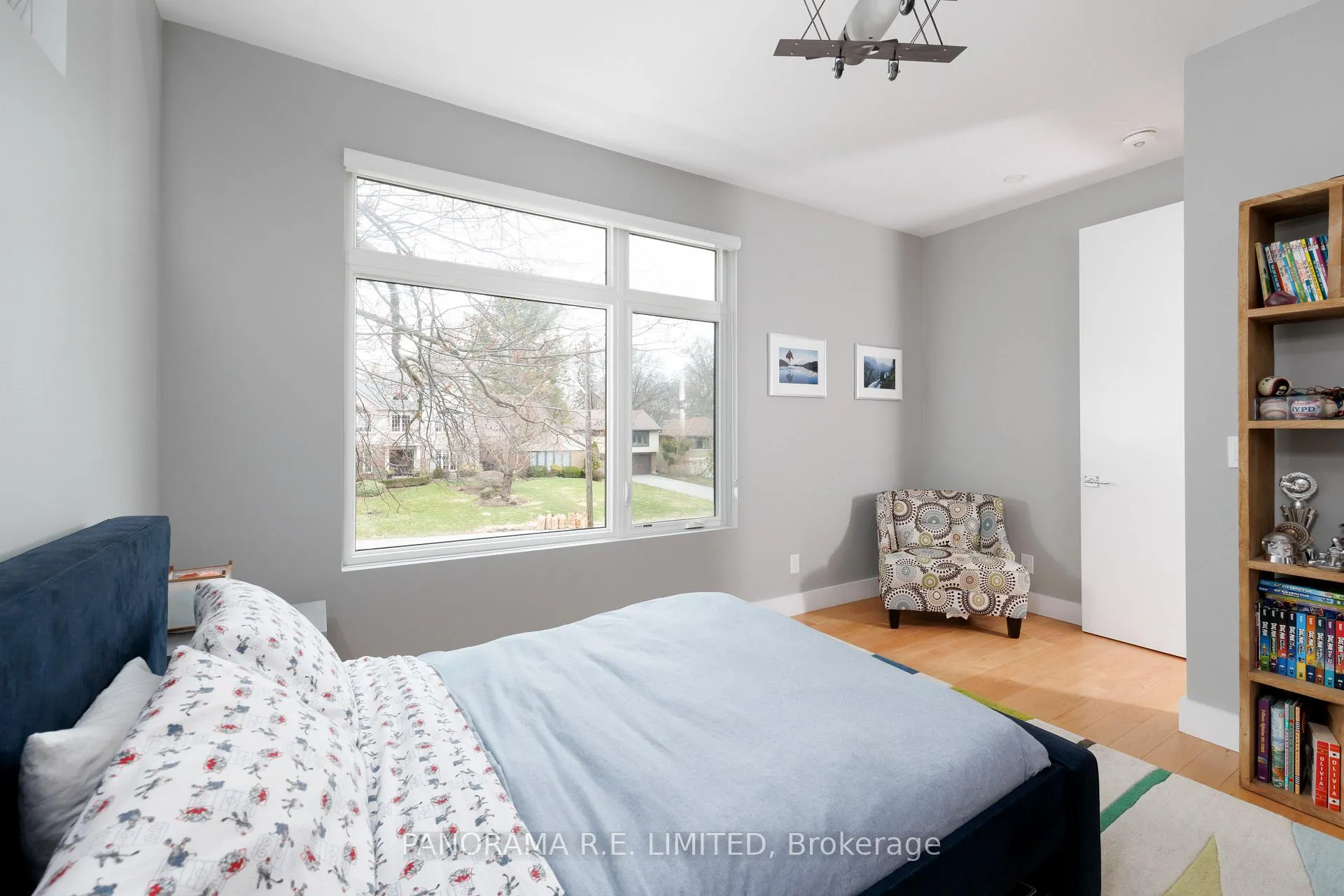 Photo 39 of 8 Greenford Road, Etobicoke, Edenbridge-Humber Valley — HOMEH