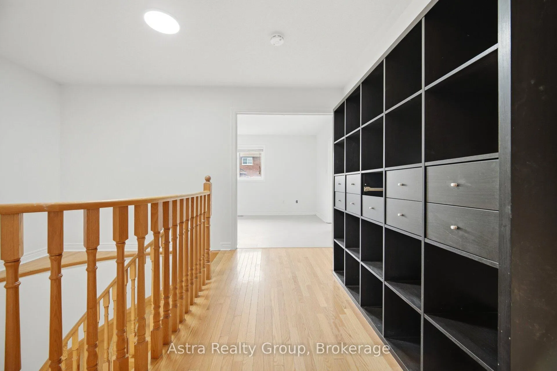 Photo 30 of 3 Imperial Crown Lane, Barrie, Innis-Shore — HOMEH